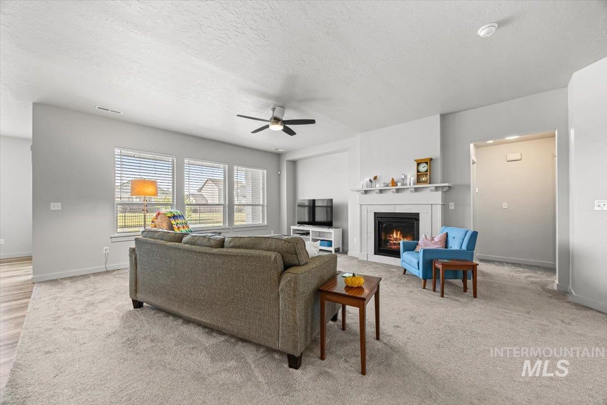 15365 Lutsen Ave, Caldwell, Idaho 83607, 4 Bedrooms, 2 Bathrooms, Residential For Sale, Price $465,000, 98976995