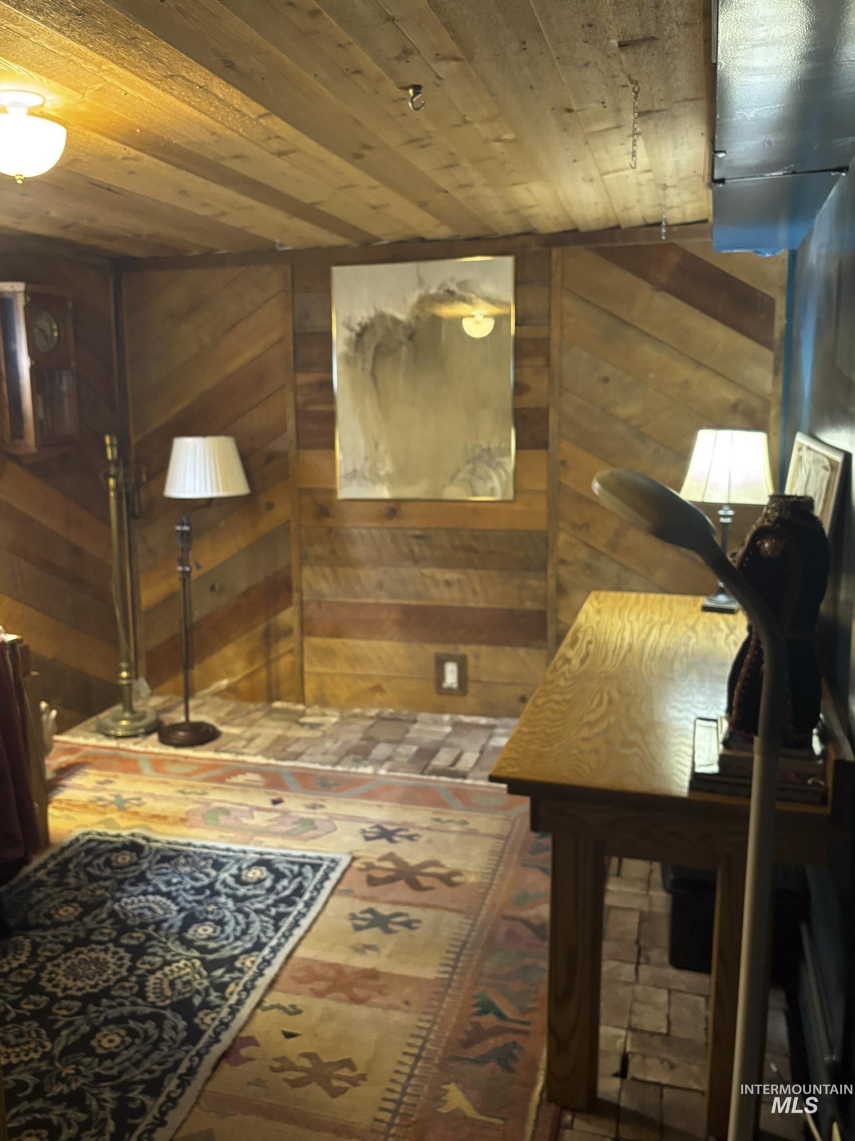 907 Prospect Ave, Lewiston, Idaho 83501, 3 Bedrooms, 2 Bathrooms, Residential For Sale, Price $320,000, 98976997