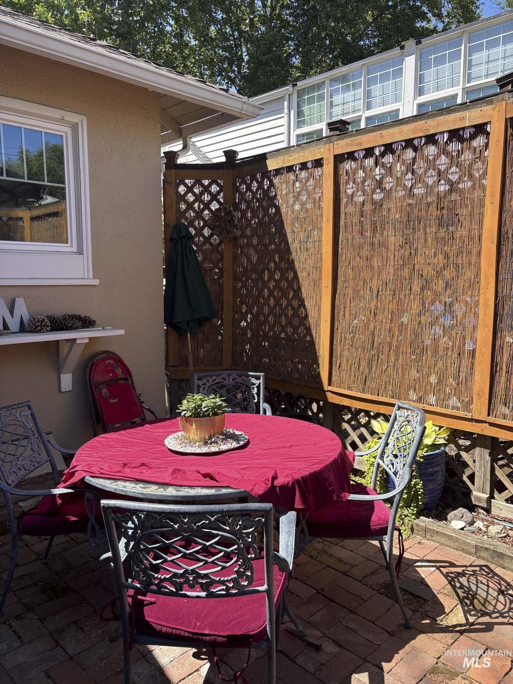 907 Prospect Ave, Lewiston, Idaho 83501, 3 Bedrooms, 2 Bathrooms, Residential For Sale, Price $320,000, 98976997