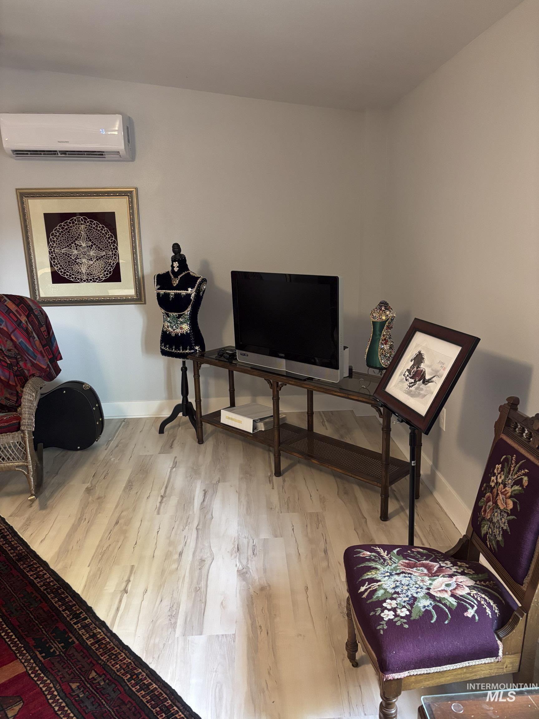 907 Prospect Ave, Lewiston, Idaho 83501, 3 Bedrooms, 2 Bathrooms, Residential For Sale, Price $320,000, 98976997