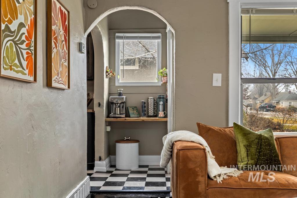 1615 Fillmore St, Caldwell, Idaho 83605, 2 Bedrooms, 1 Bathroom, Residential For Sale, Price $329,990, 98976998