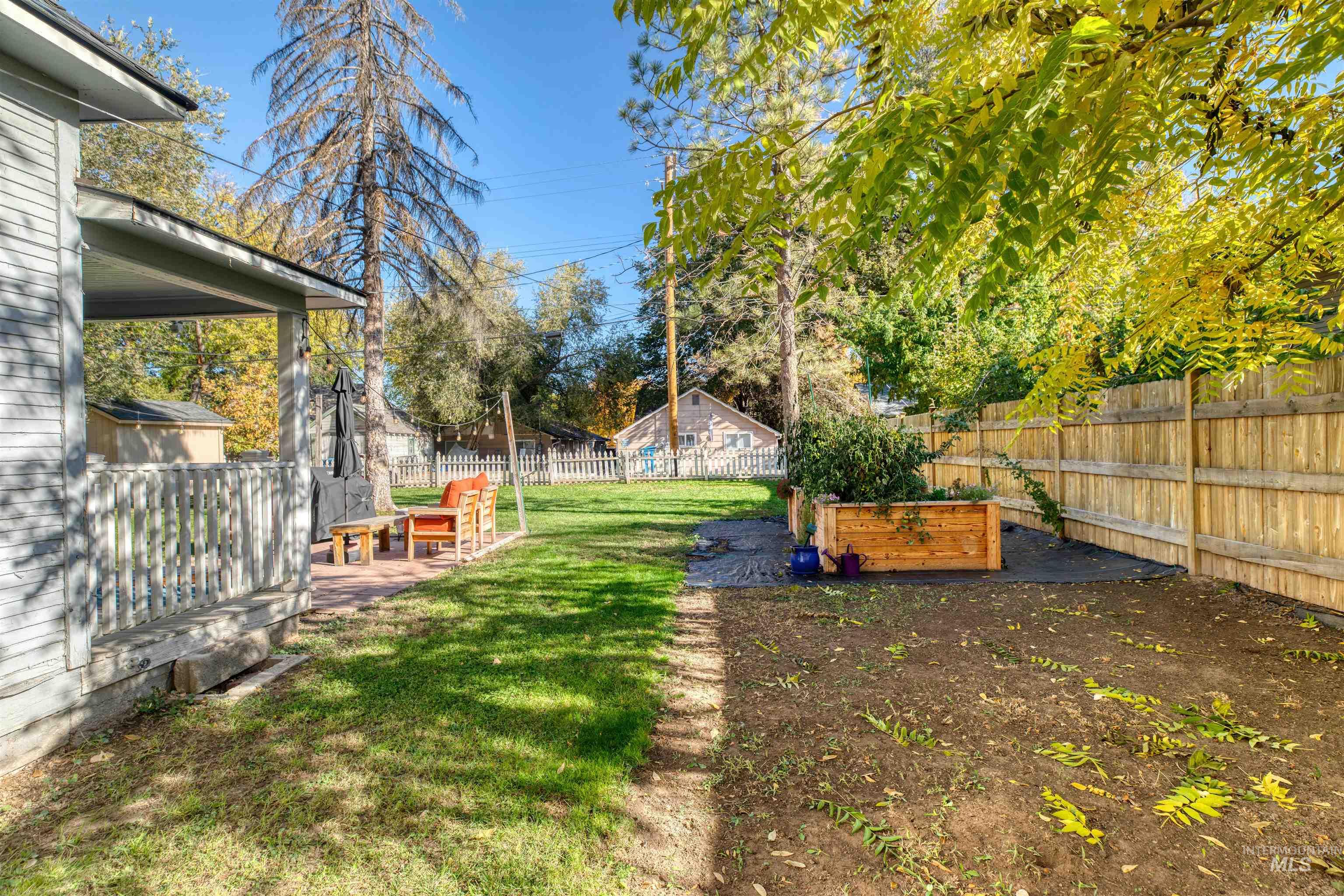 1615 Fillmore St, Caldwell, Idaho 83605, 2 Bedrooms, 1 Bathroom, Residential For Sale, Price $329,990, 98976998