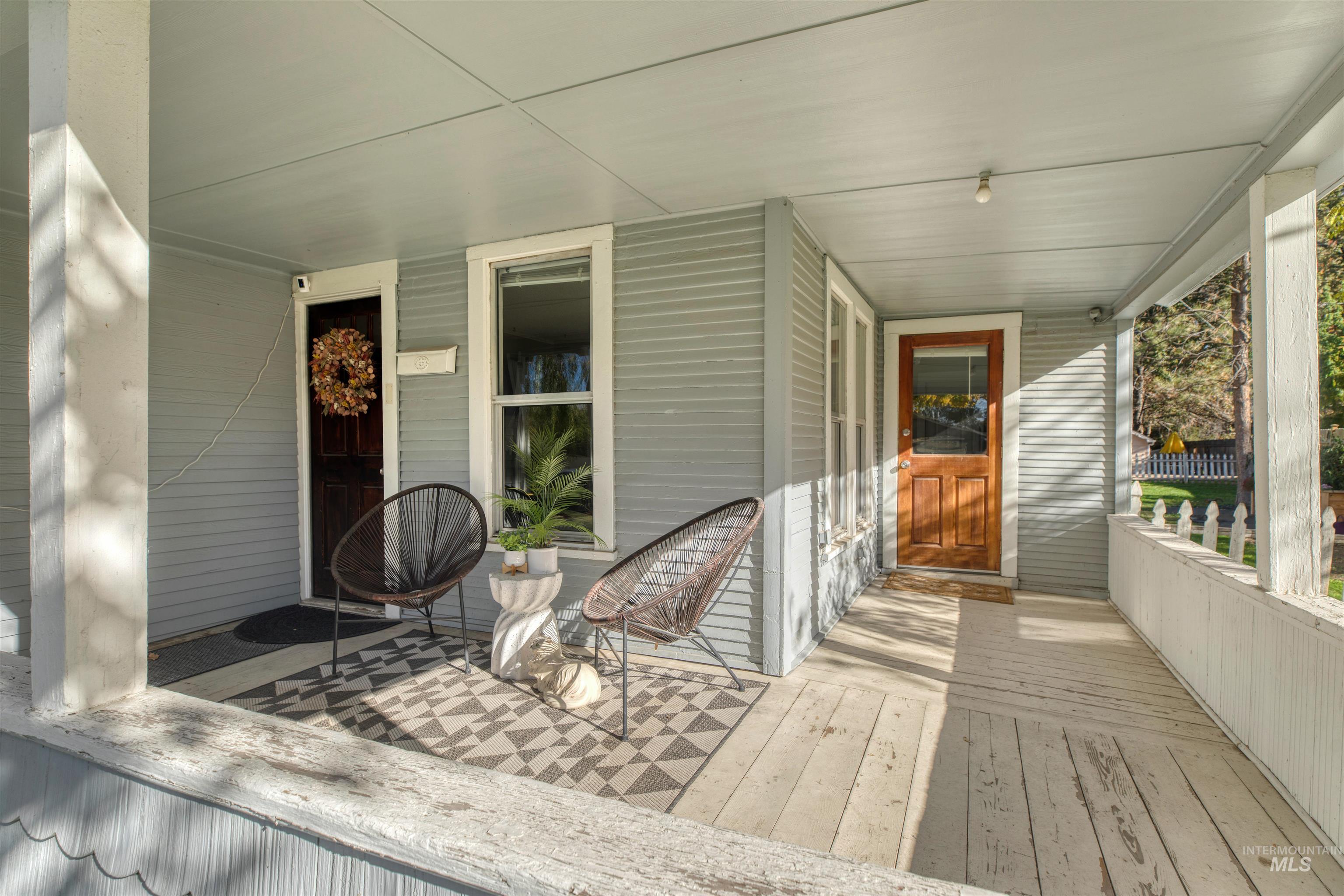 1615 Fillmore St, Caldwell, Idaho 83605, 2 Bedrooms, 1 Bathroom, Residential For Sale, Price $329,990, 98976998