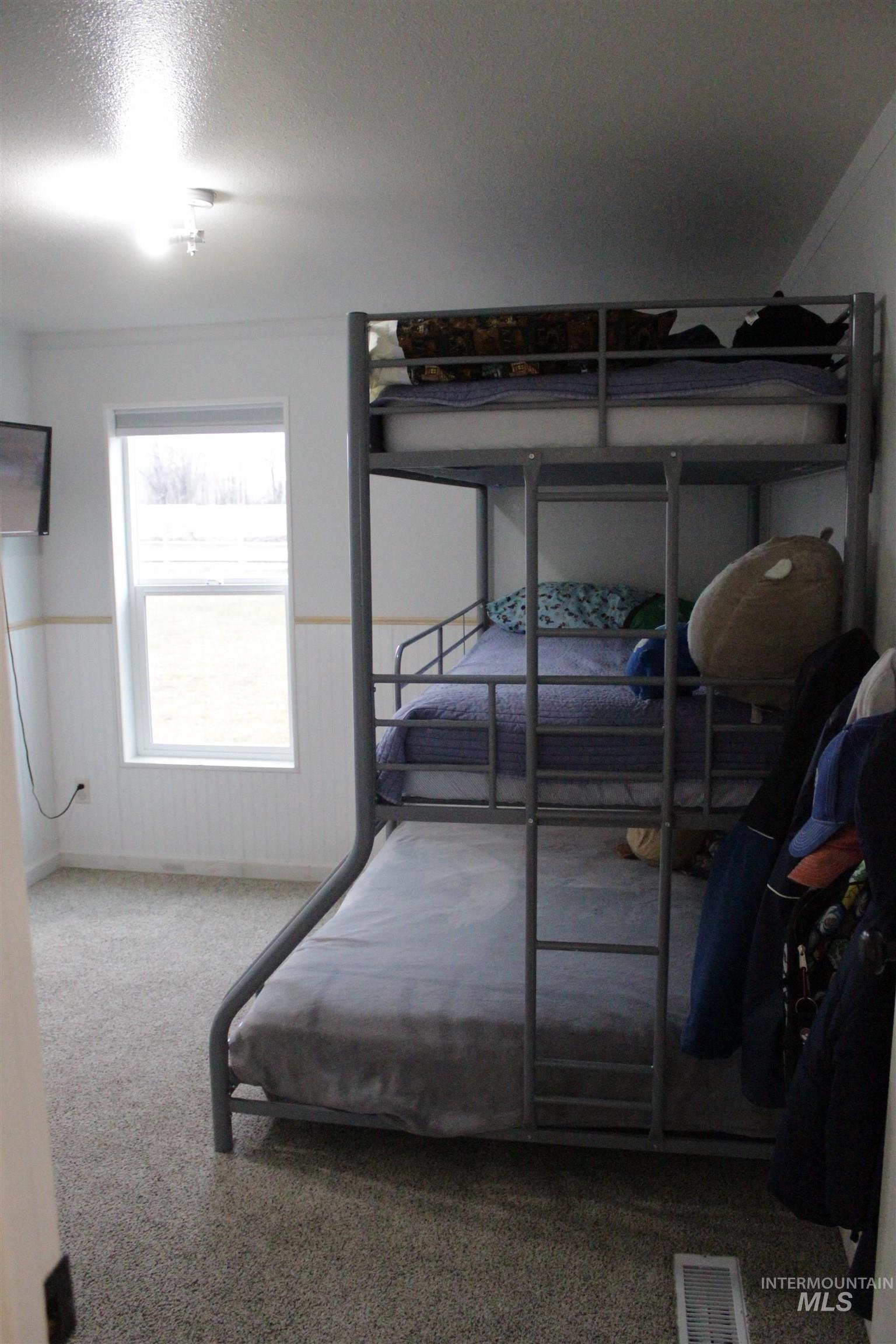 27520 Pearl Rd, Parma, Idaho 83660, 3 Bedrooms, 2 Bathrooms, Residential For Sale, Price $549,900, 98976999