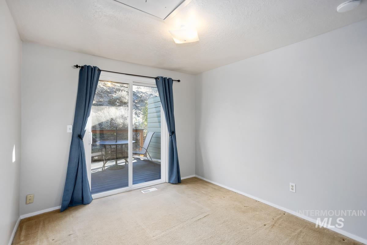 4950 N Bitterbrush, Boise, Idaho 83703, 3 Bedrooms, 2 Bathrooms, Residential For Sale, Price $458,000, 98977003