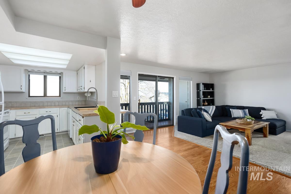 4950 N Bitterbrush, Boise, Idaho 83703, 3 Bedrooms, 2 Bathrooms, Residential For Sale, Price $458,000, 98977003