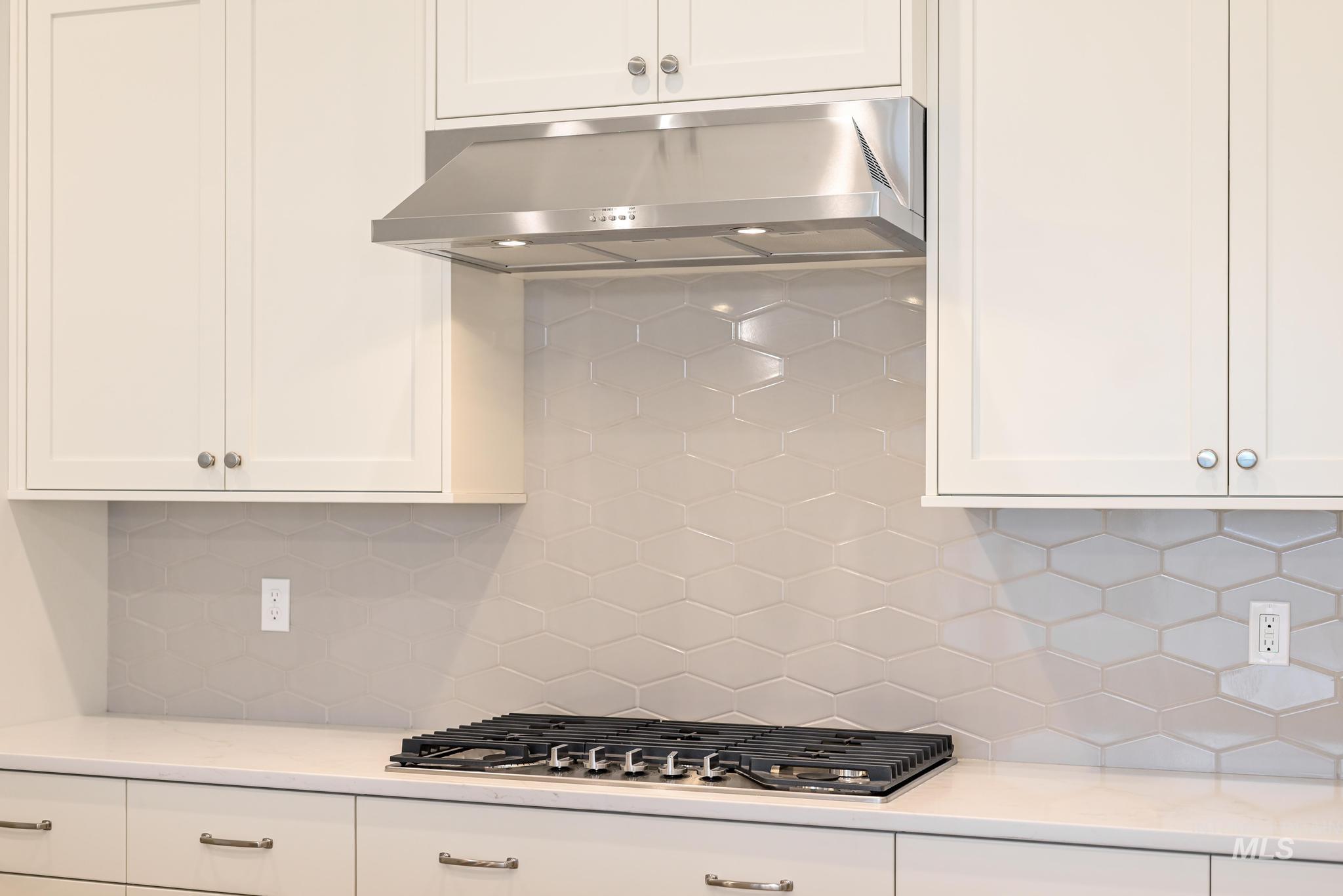 5161 W River Oaks Dr, Meridian, Idaho 83646, 3 Bedrooms, 2.5 Bathrooms, Residential For Sale, Price $669,000, 98977005