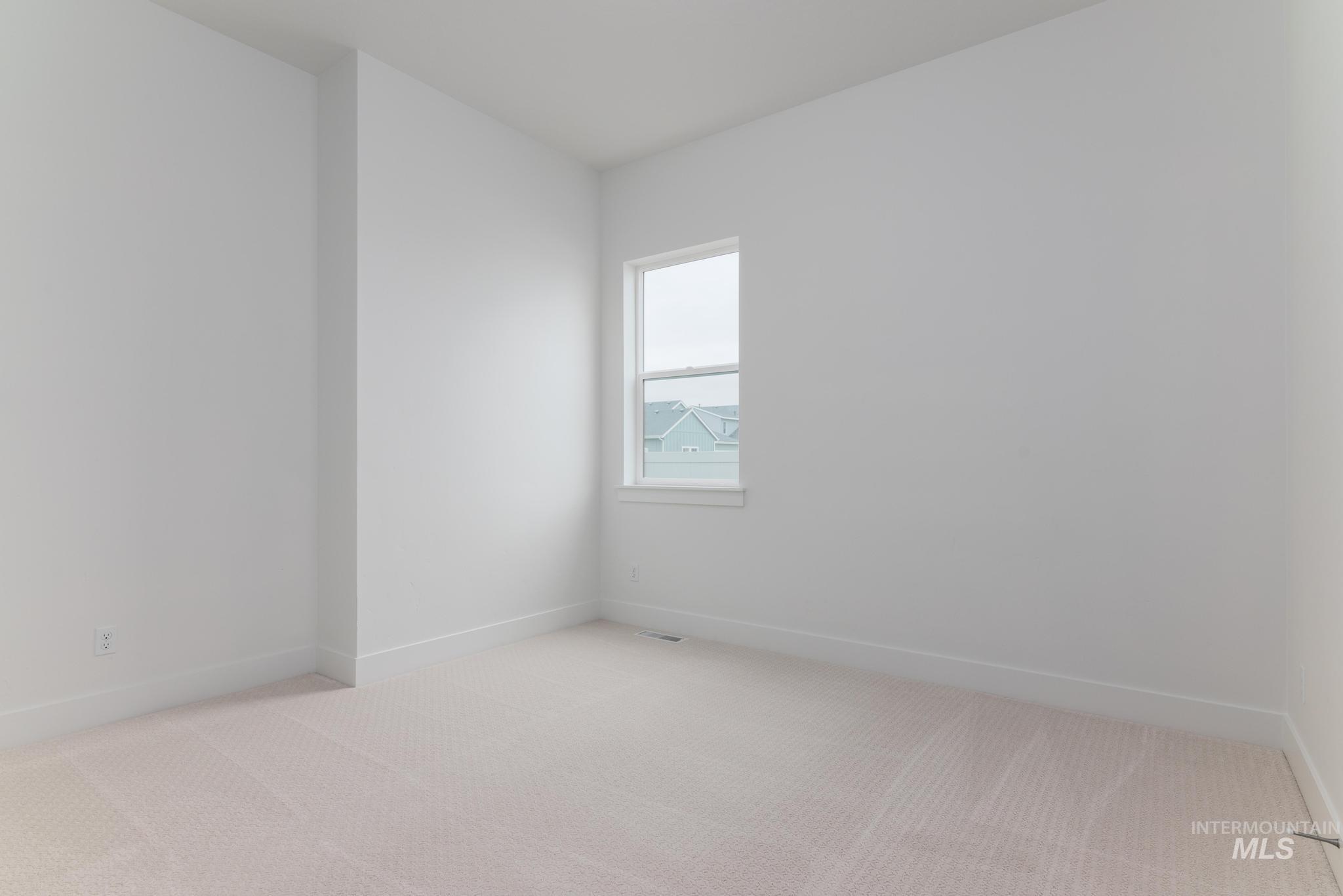 5161 W River Oaks Dr, Meridian, Idaho 83646, 3 Bedrooms, 2.5 Bathrooms, Residential For Sale, Price $669,000, 98977005