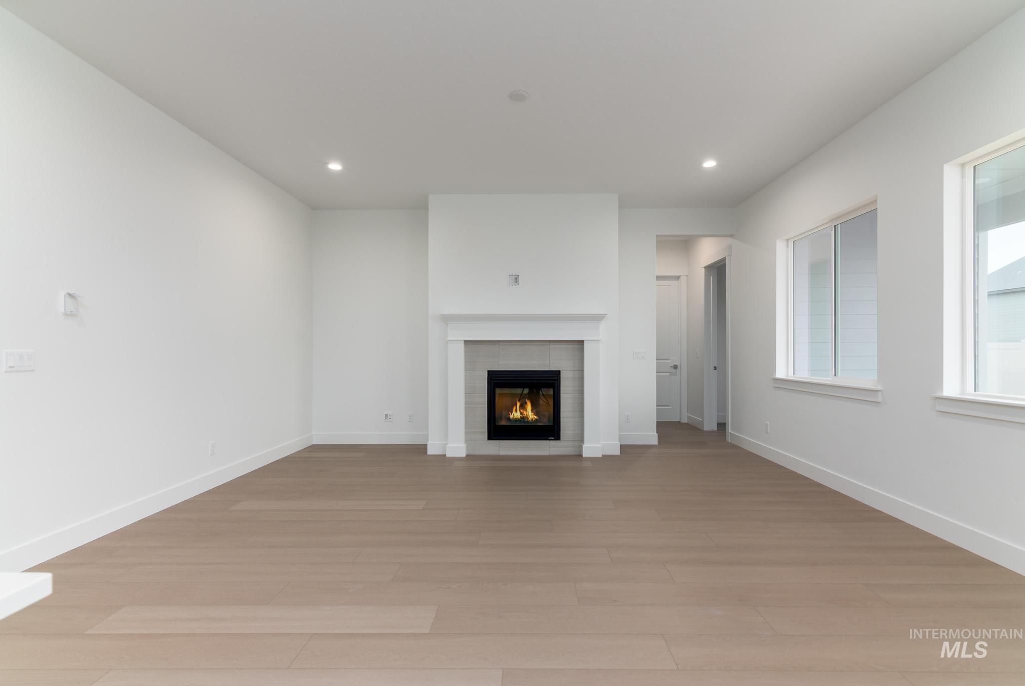 5161 W River Oaks Dr, Meridian, Idaho 83646, 3 Bedrooms, 2.5 Bathrooms, Residential For Sale, Price $669,000, 98977005