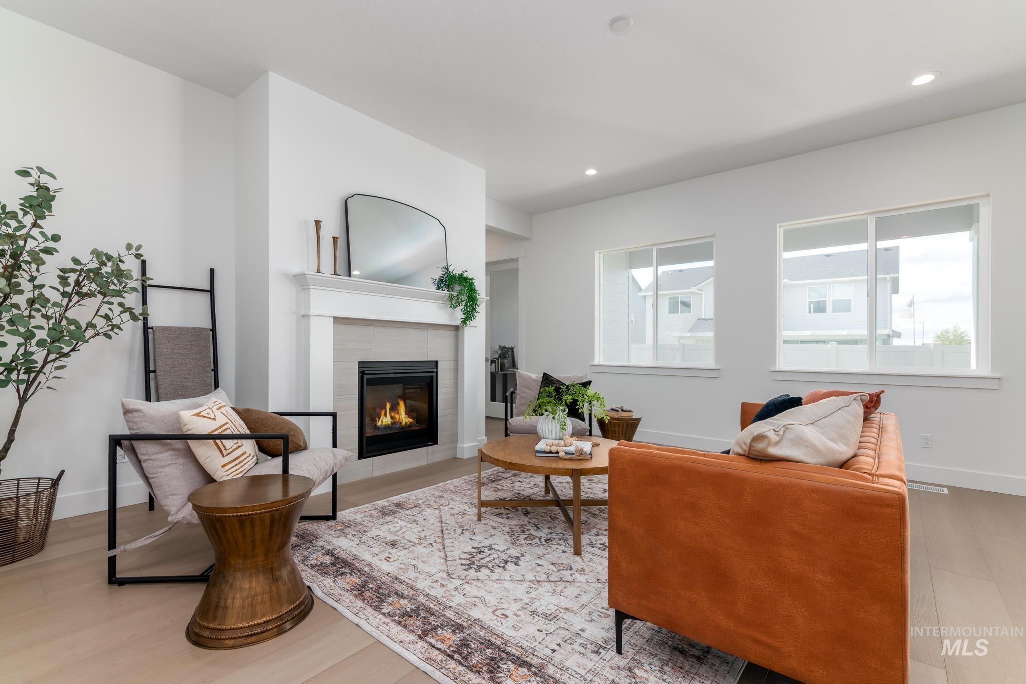 5161 W River Oaks Dr, Meridian, Idaho 83646, 3 Bedrooms, 2.5 Bathrooms, Residential For Sale, Price $654,000,MLS 98977005