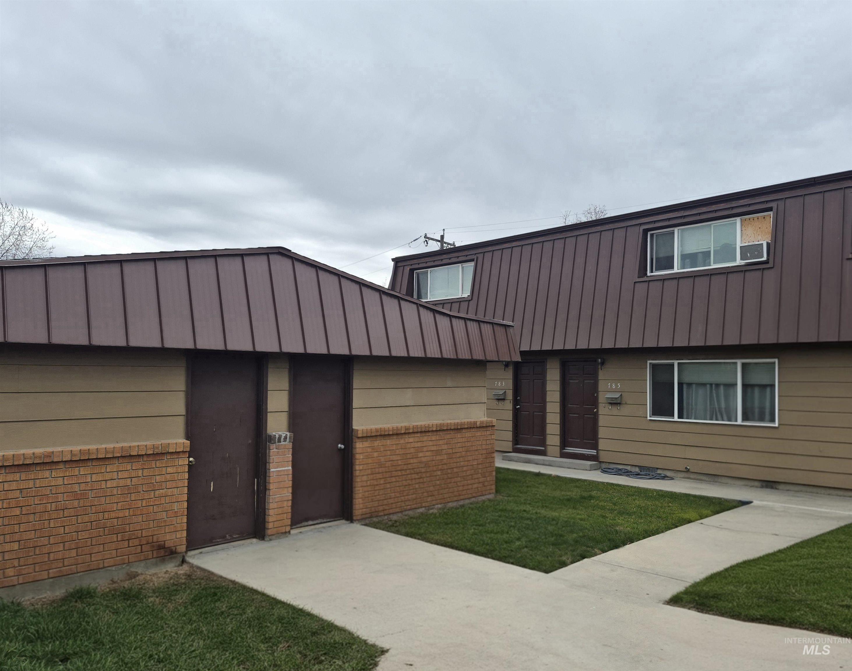 783 S White Cloud Dr., Boise, Idaho 83709-0750, 2 Bedrooms, 1.5 Bathrooms, Residential Income For Sale, Price $850,000,MLS 98977008