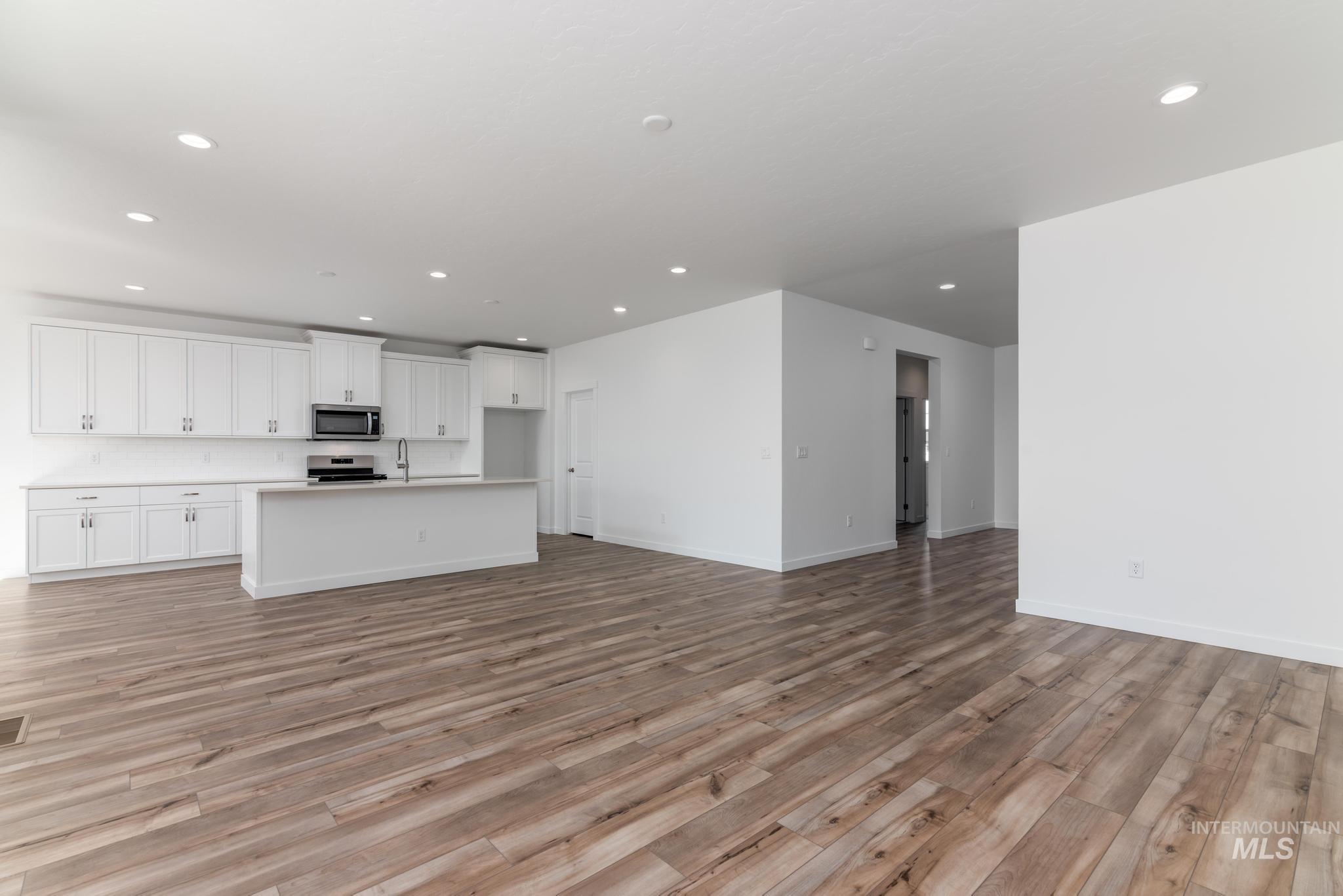 1667 W Arya St, Kuna, Idaho 83634, 4 Bedrooms, 2 Bathrooms, Residential For Sale, Price $499,000, 98977009