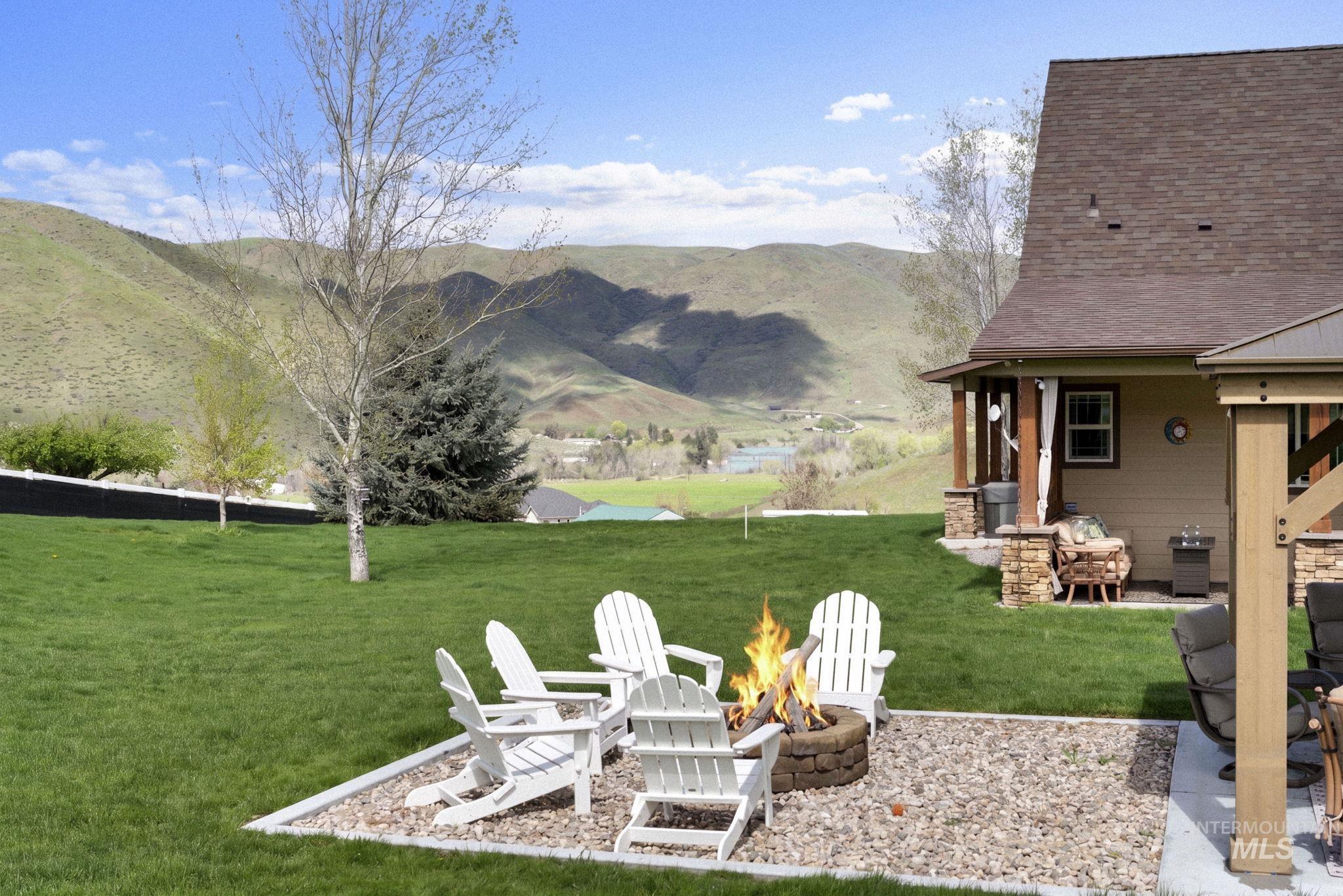 27 Waverly Drive, Horseshoe Bend, Idaho 83629, 3 Bedrooms, 4 Bathrooms, Residential For Sale, Price $1,598,900, 98977014
