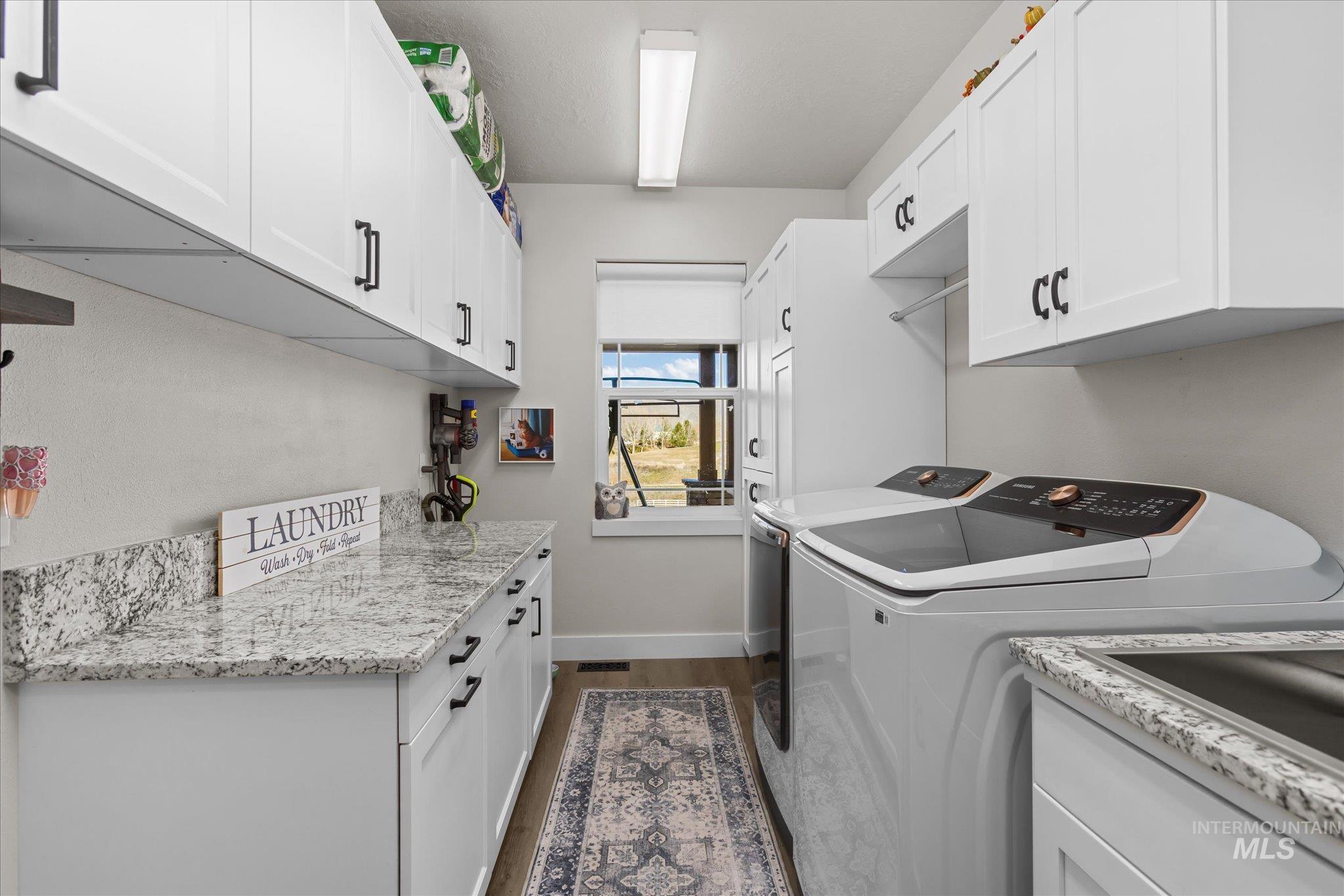 27 Waverly Drive, Horseshoe Bend, Idaho 83629, 3 Bedrooms, 3.5 Bathrooms, Residential For Sale, Price $1,689,900,MLS 98977014