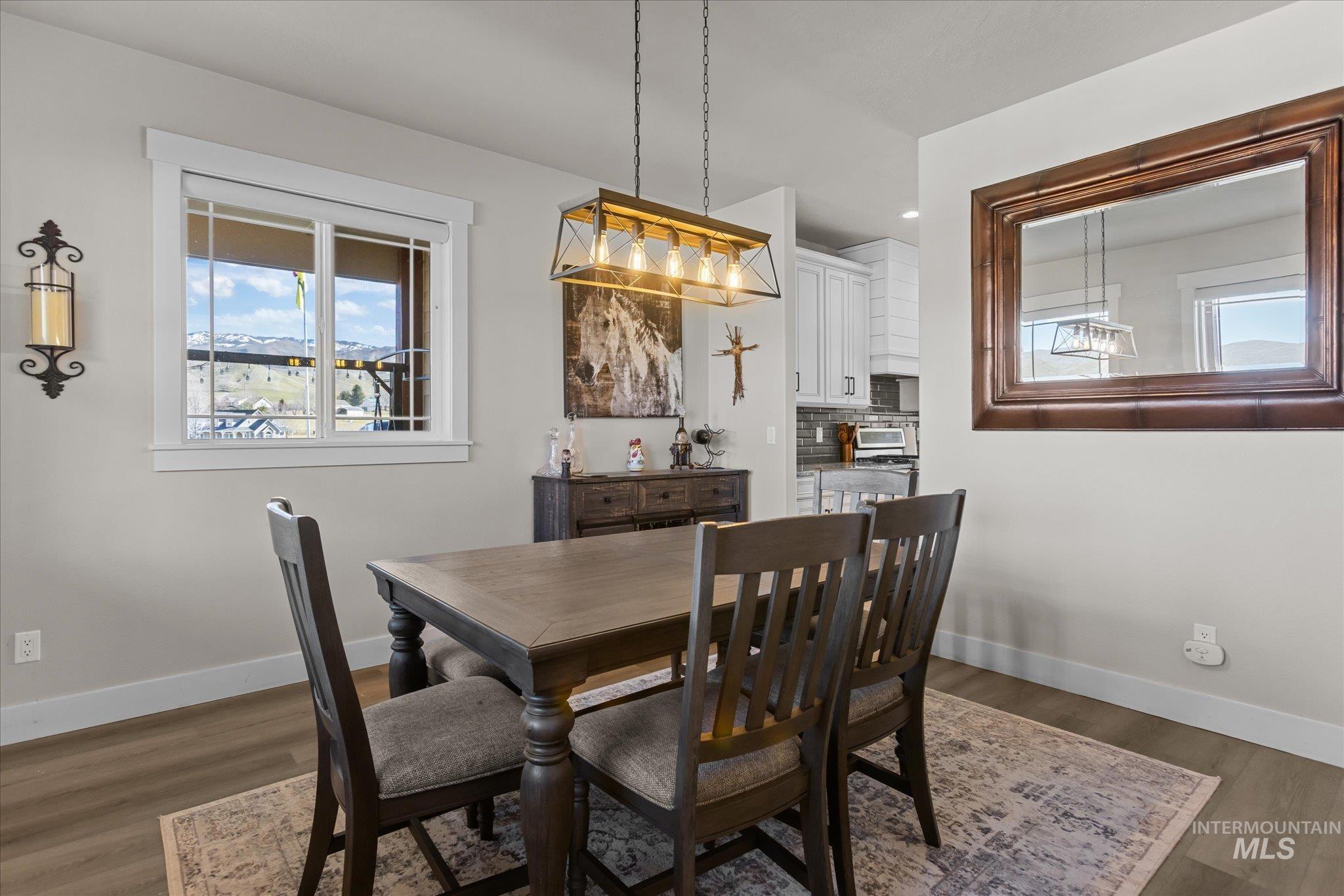 27 Waverly Drive, Horseshoe Bend, Idaho 83629, 3 Bedrooms, 3.5 Bathrooms, Residential For Sale, Price $1,689,900,MLS 98977014