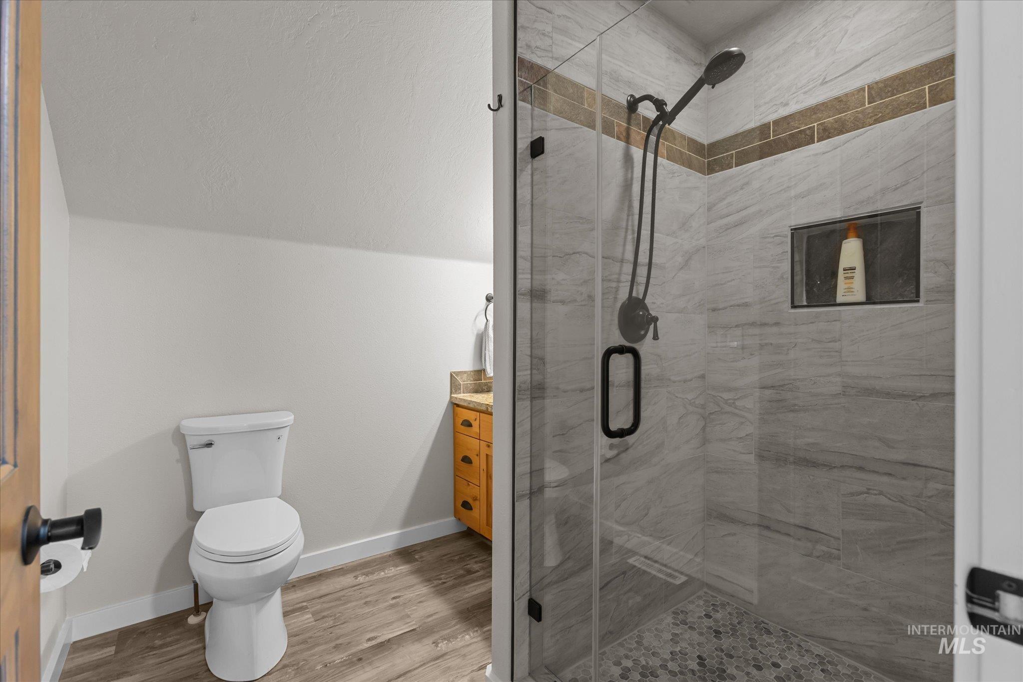 27 Waverly Drive, Horseshoe Bend, Idaho 83629, 3 Bedrooms, 4 Bathrooms, Residential For Sale, Price $1,689,900,MLS 98977014