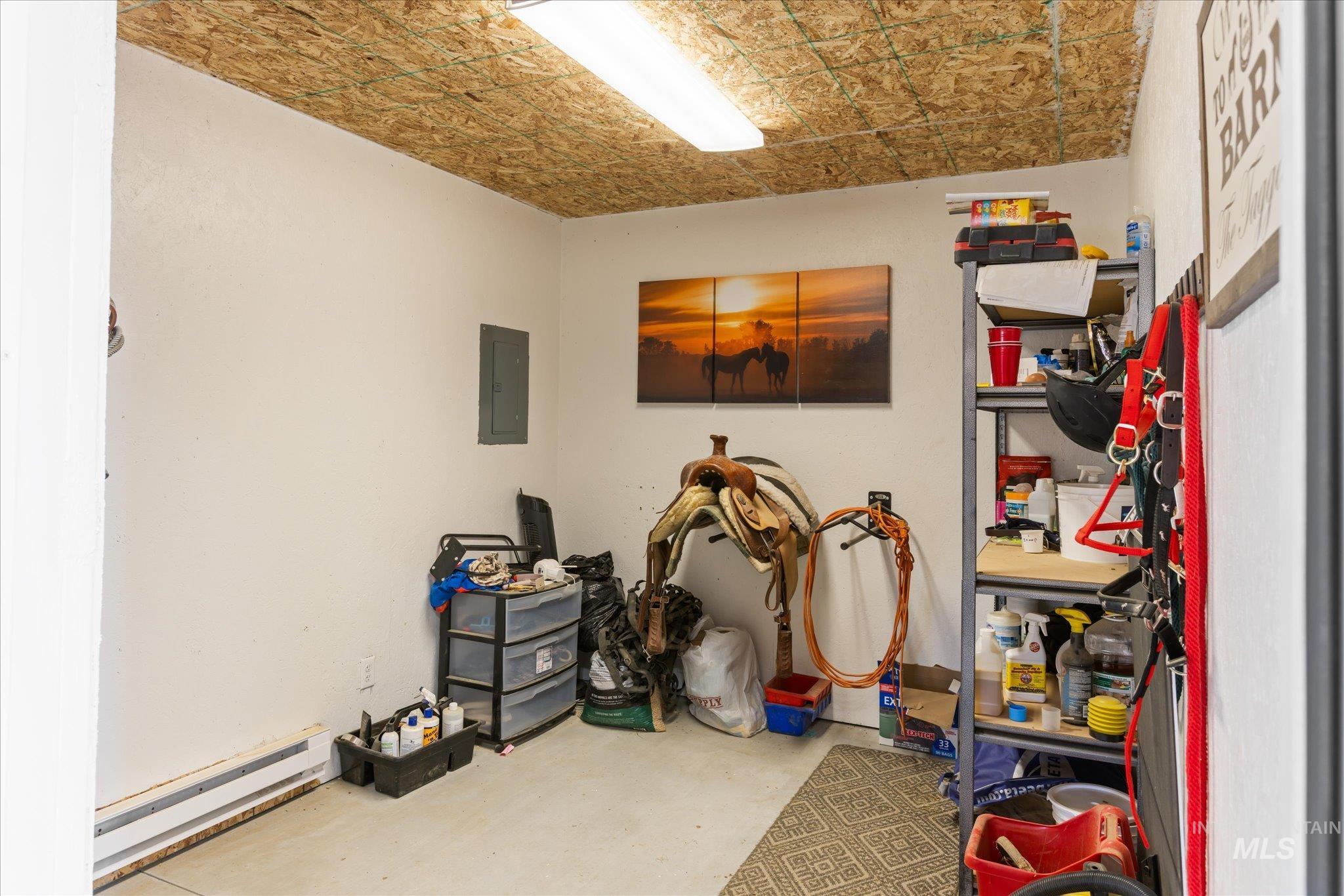 27 Waverly Drive, Horseshoe Bend, Idaho 83629, 3 Bedrooms, 3.5 Bathrooms, Residential For Sale, Price $1,689,900, 98977014