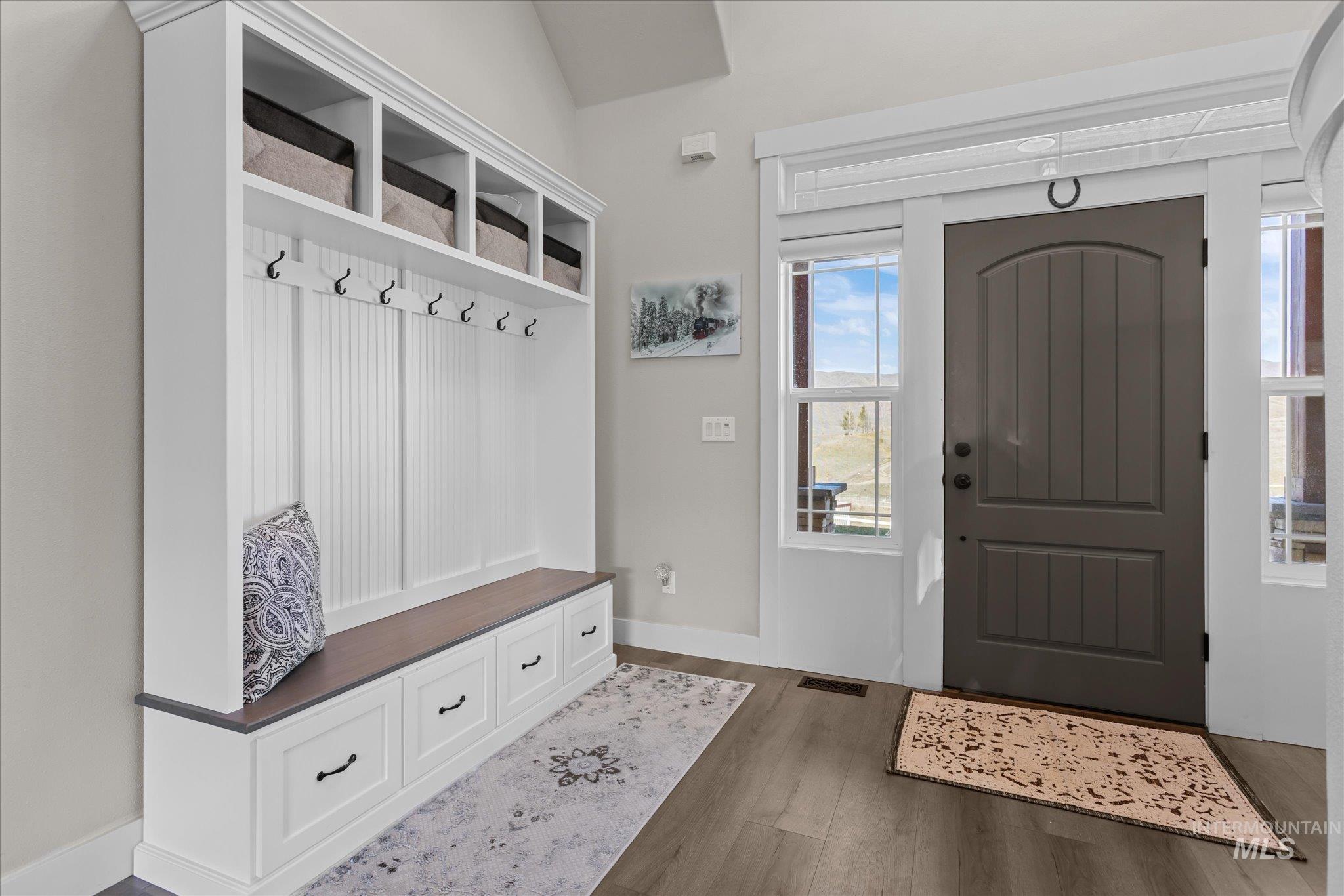 27 Waverly Drive, Horseshoe Bend, Idaho 83629, 3 Bedrooms, 4 Bathrooms, Residential For Sale, Price $1,689,900,MLS 98977014