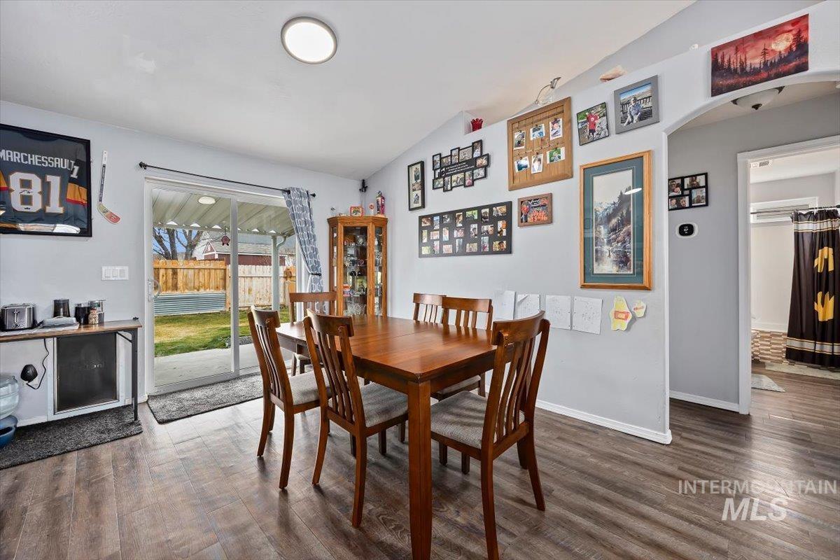 1411 Cayuse Creek Dr, Kimberly, Idaho 83341, 3 Bedrooms, 2 Bathrooms, Residential For Sale, Price $344,900, 98977015