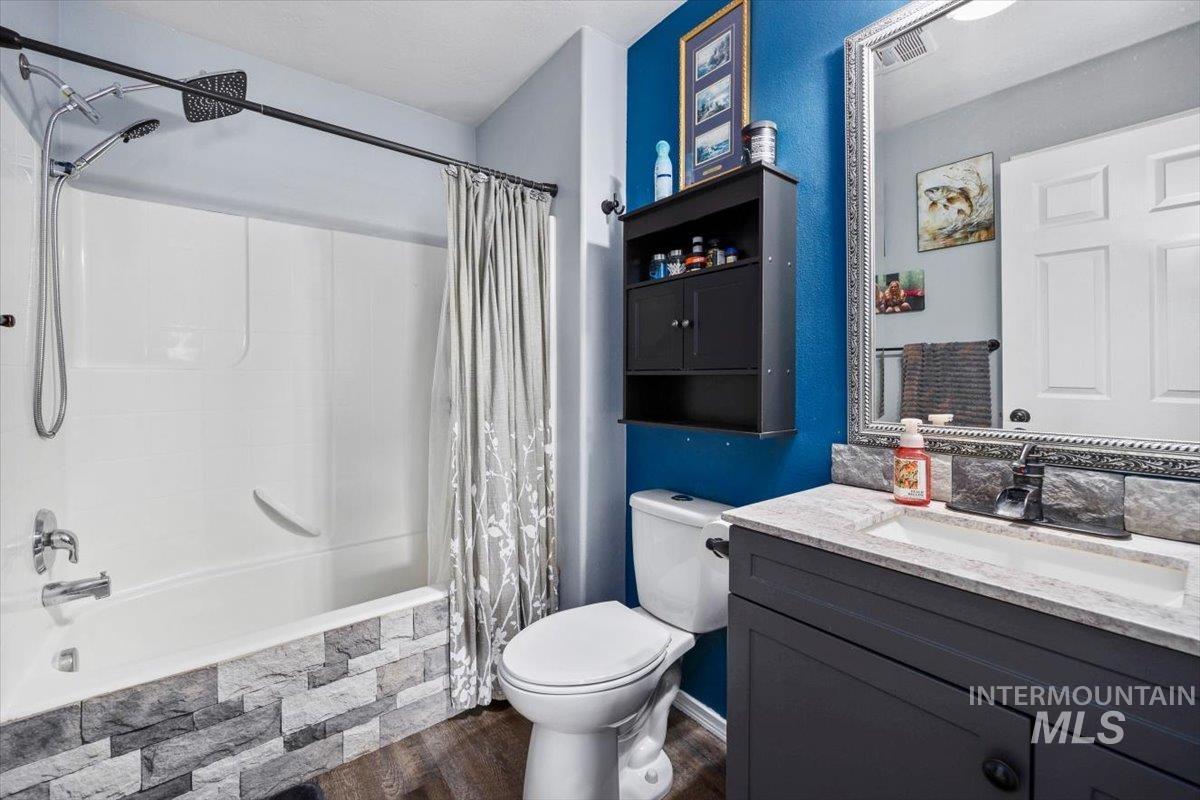 1411 Cayuse Creek Dr, Kimberly, Idaho 83341, 3 Bedrooms, 2 Bathrooms, Residential For Sale, Price $344,900, 98977015