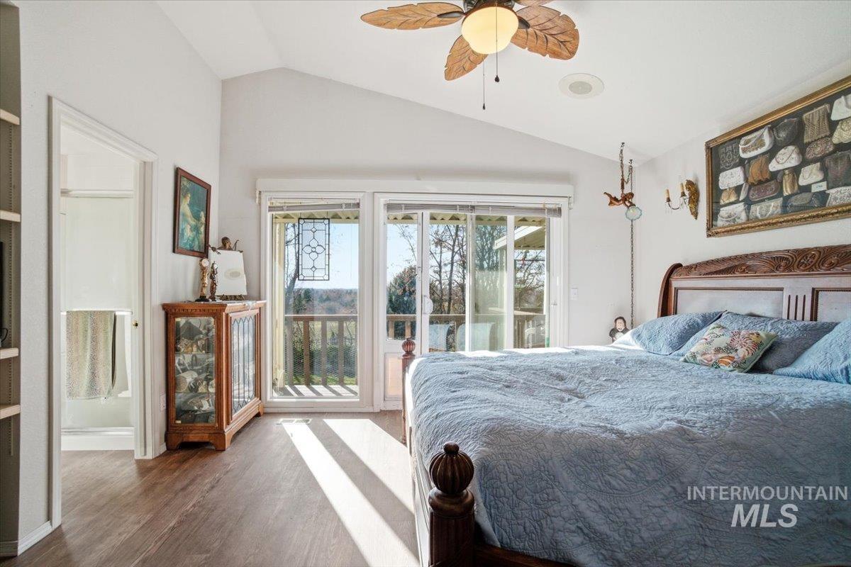 6603 W Summer Hill Dr, Boise, Idaho 83714, 3 Bedrooms, 3 Bathrooms, Residential For Sale, Price $690,000, 98977016