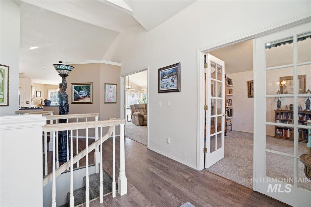 6603 W Summer Hill Dr, Boise, Idaho 83714, 3 Bedrooms, 3 Bathrooms, Residential For Sale, Price $690,000, 98977016