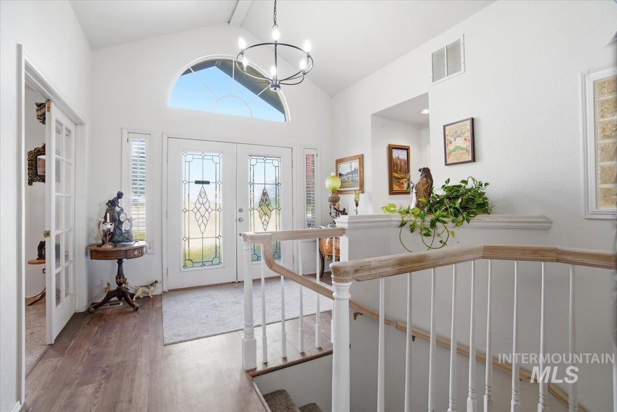 6603 W Summer Hill Dr, Boise, Idaho 83714, 3 Bedrooms, 3 Bathrooms, Residential For Sale, Price $690,000, 98977016