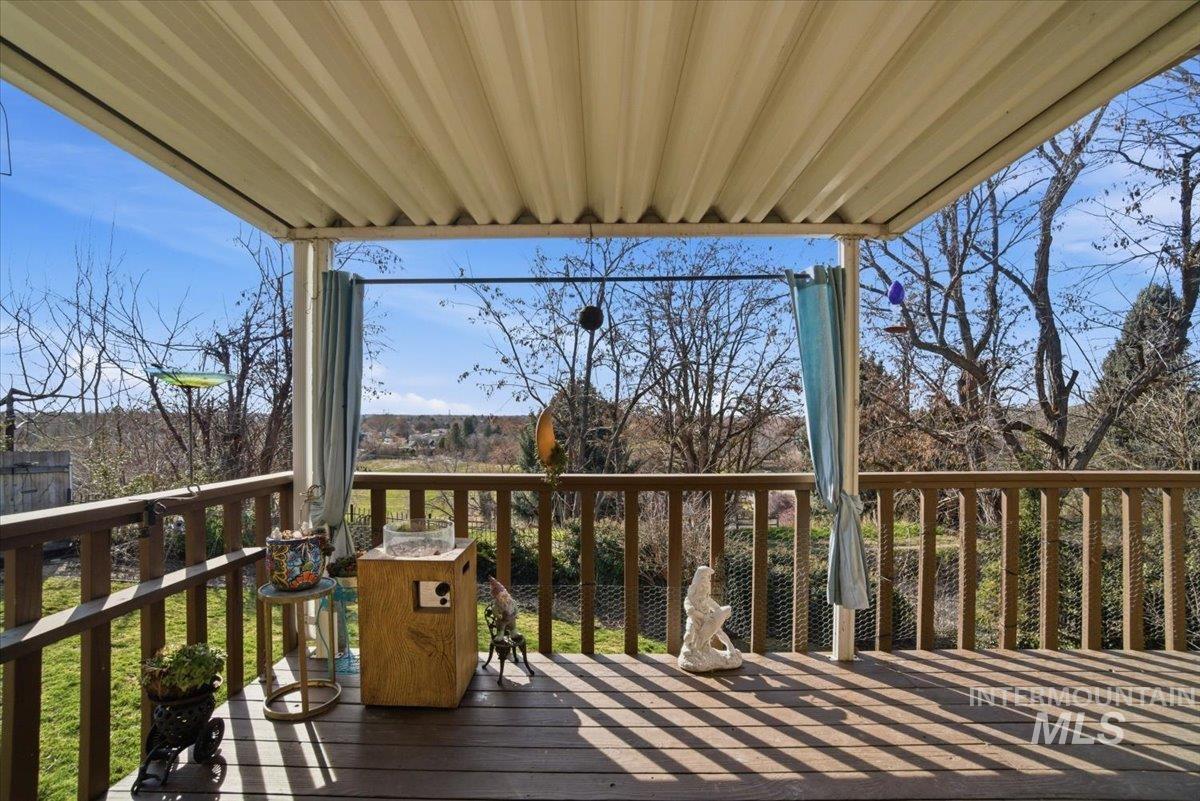 6603 W Summer Hill Dr, Boise, Idaho 83714, 3 Bedrooms, 3 Bathrooms, Residential For Sale, Price $690,000, 98977016