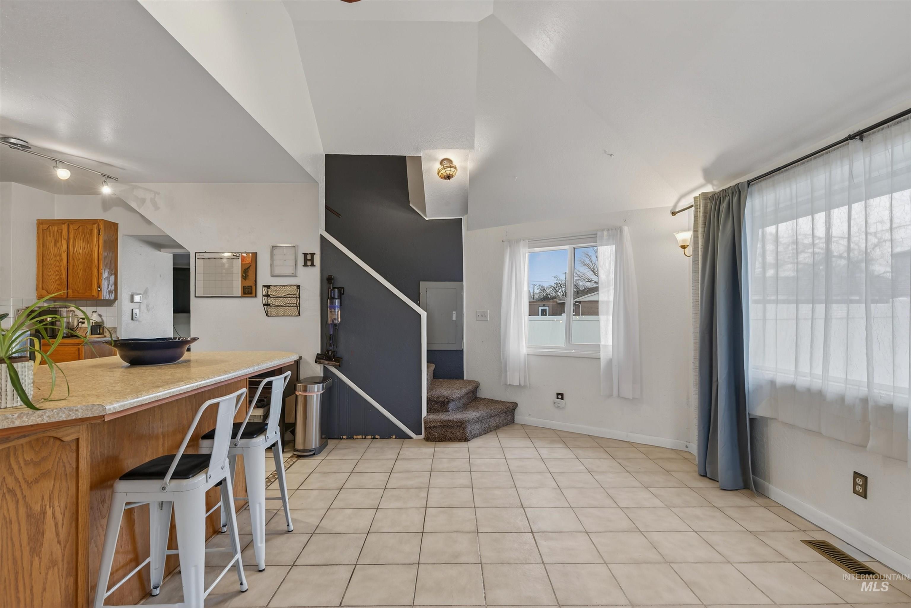 1266 Poplar St, Clarkston, Washington 99403, 3 Bedrooms, 2 Bathrooms, Residential For Sale, Price $320,000, 98977020