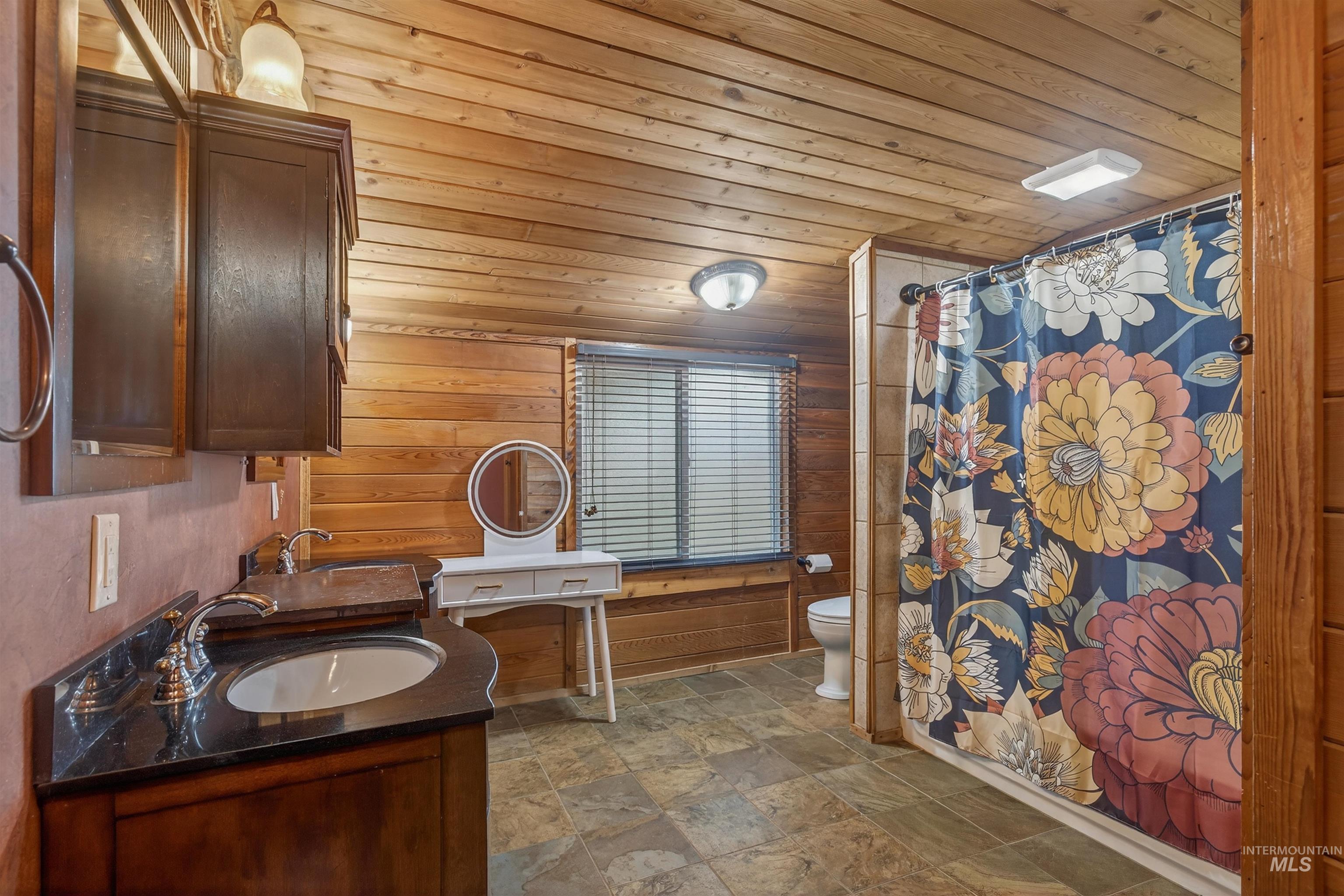 1266 Poplar St, Clarkston, Washington 99403, 3 Bedrooms, 2 Bathrooms, Residential For Sale, Price $319,000,MLS 98977020