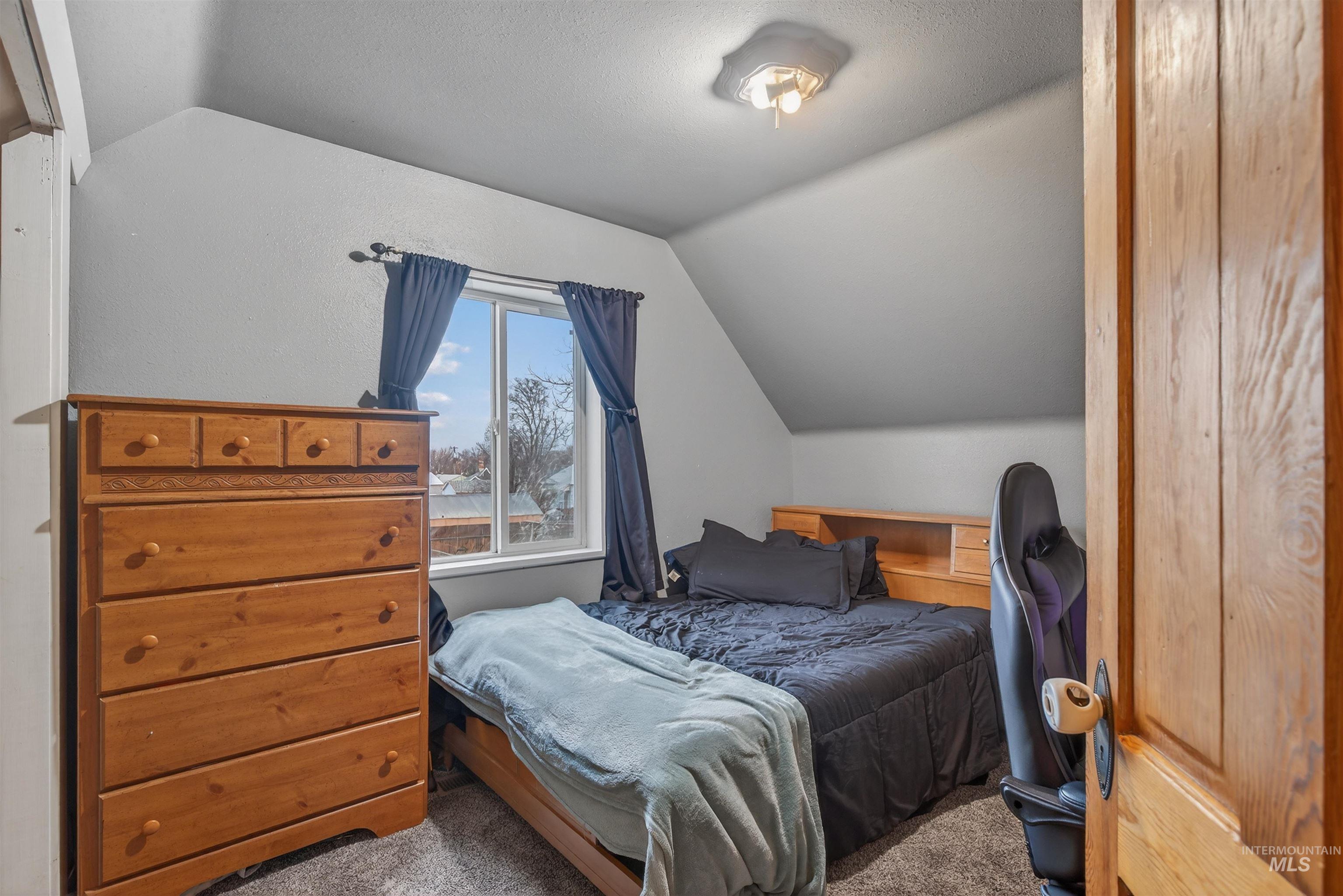 1266 Poplar St, Clarkston, Washington 99403, 3 Bedrooms, 2 Bathrooms, Residential For Sale, Price $320,000, 98977020