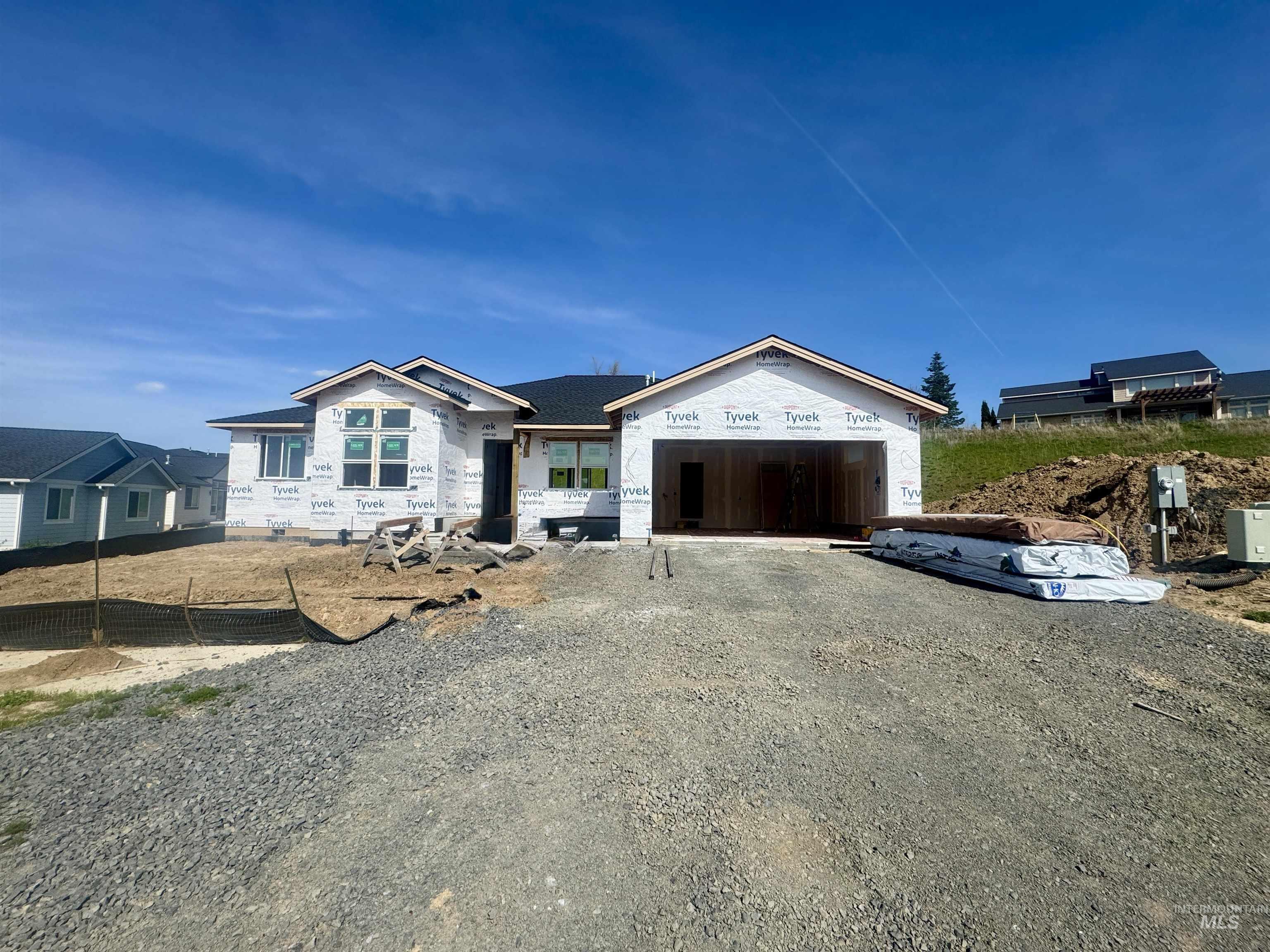 400 Ryan Ln, Moscow, Idaho 83843, 4 Bedrooms, 2.5 Bathrooms, Residential For Sale, Price $685,000, 98977021