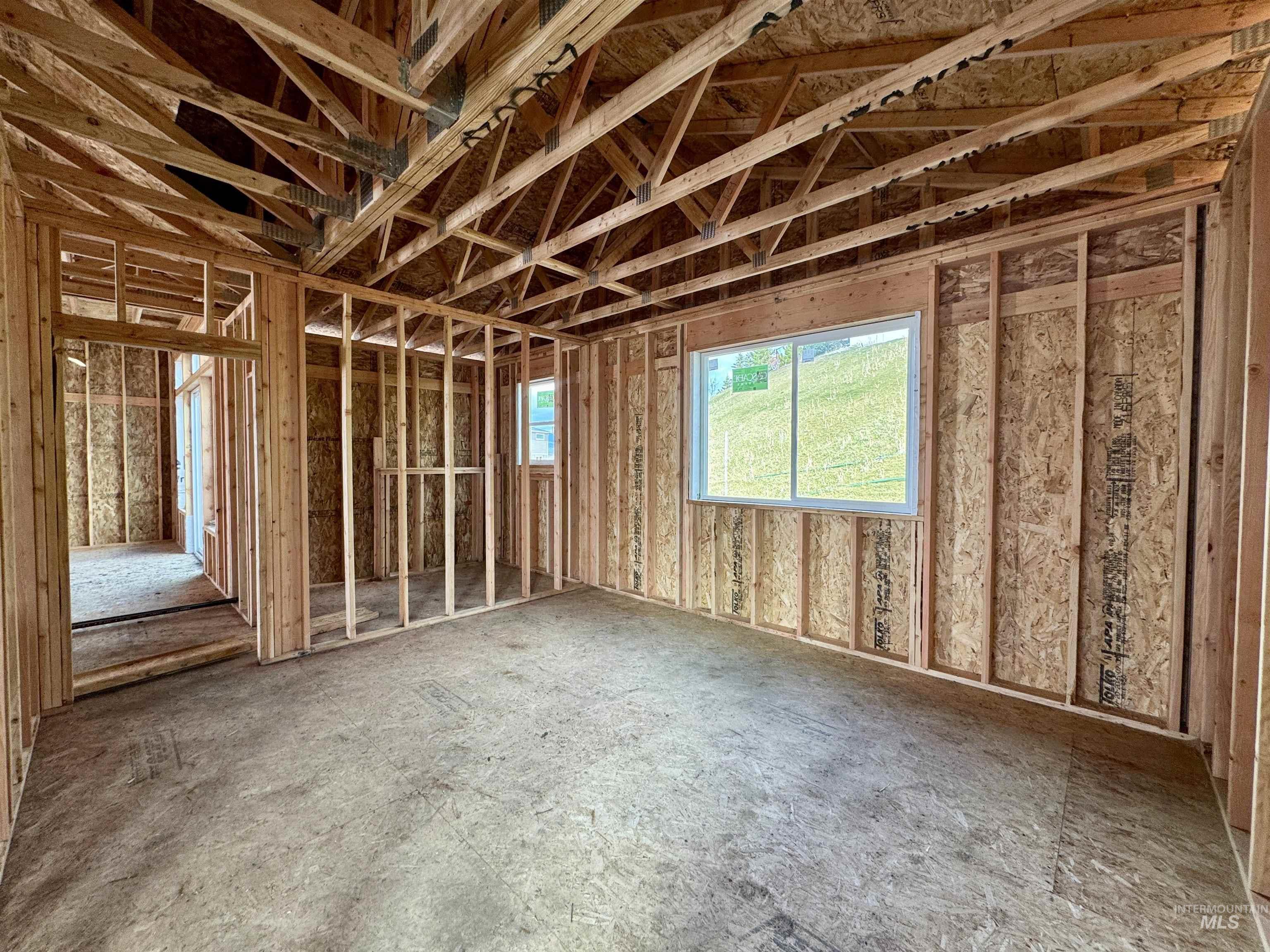 400 Ryan Ln, Moscow, Idaho 83843, 4 Bedrooms, 2.5 Bathrooms, Residential For Sale, Price $685,000, 98977021