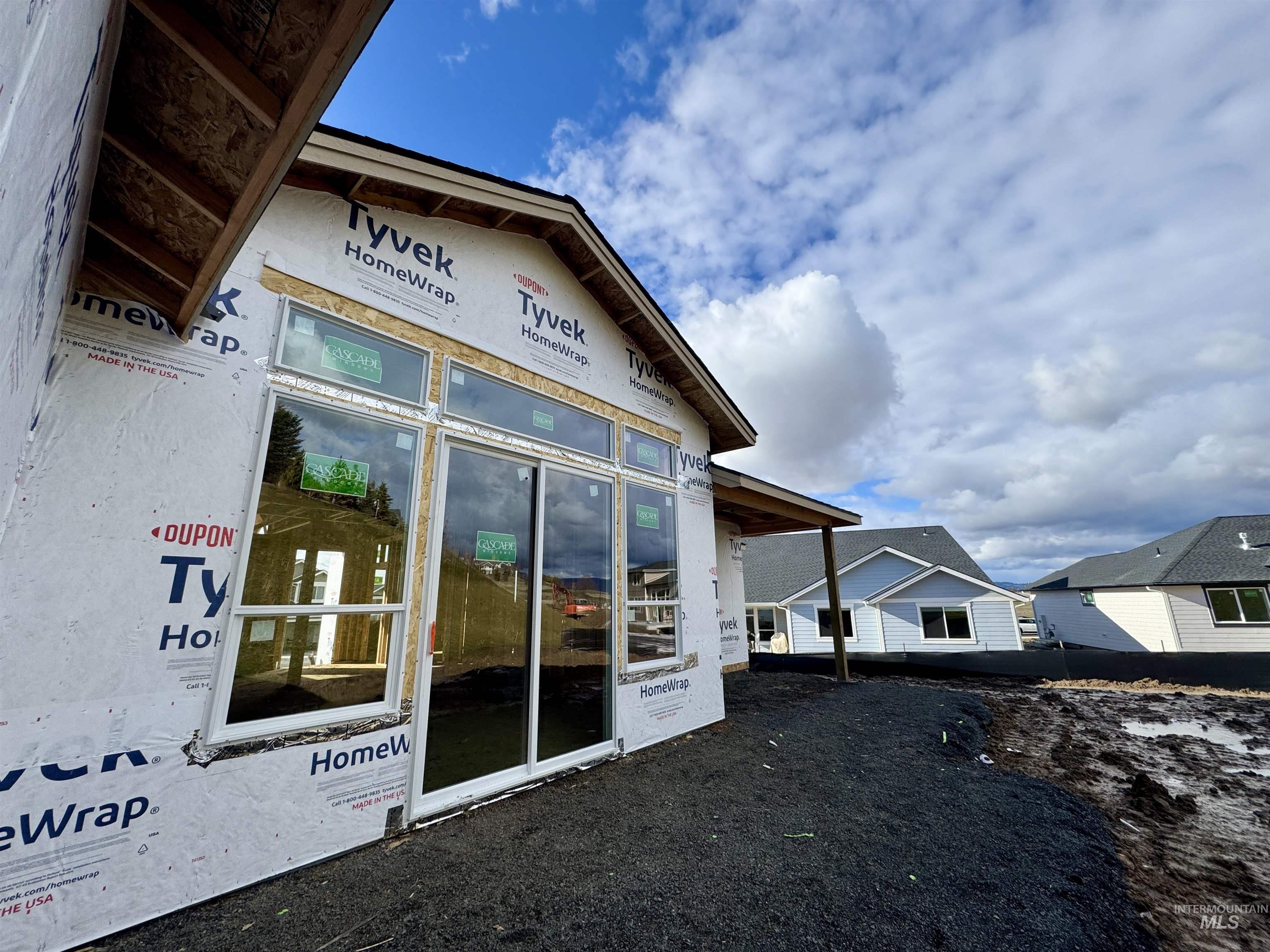 400 Ryan Ln, Moscow, Idaho 83843, 4 Bedrooms, 2.5 Bathrooms, Residential For Sale, Price $685,000,MLS 98977021