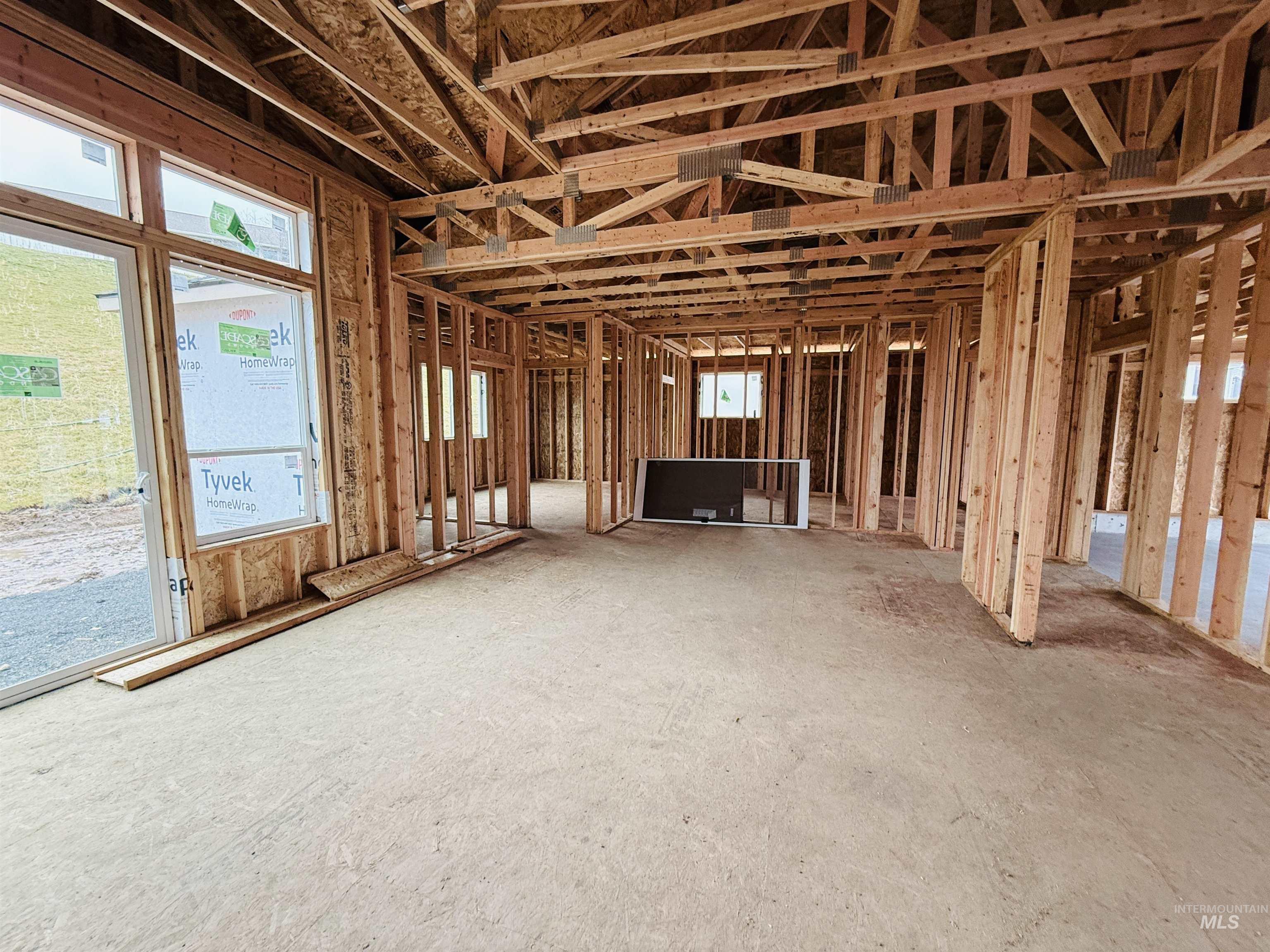 400 Ryan Ln, Moscow, Idaho 83843, 4 Bedrooms, 2.5 Bathrooms, Residential For Sale, Price $685,000,MLS 98977021