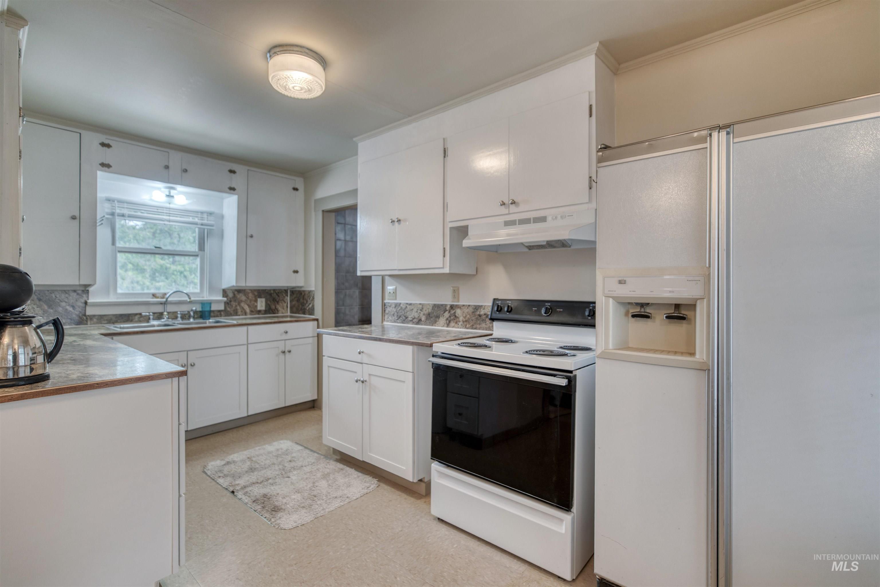 205 Standifer St, Placerville, Idaho 83666-4019, 2 Bedrooms, 1 Bathroom, Residential For Sale, Price $177,000, 98977023