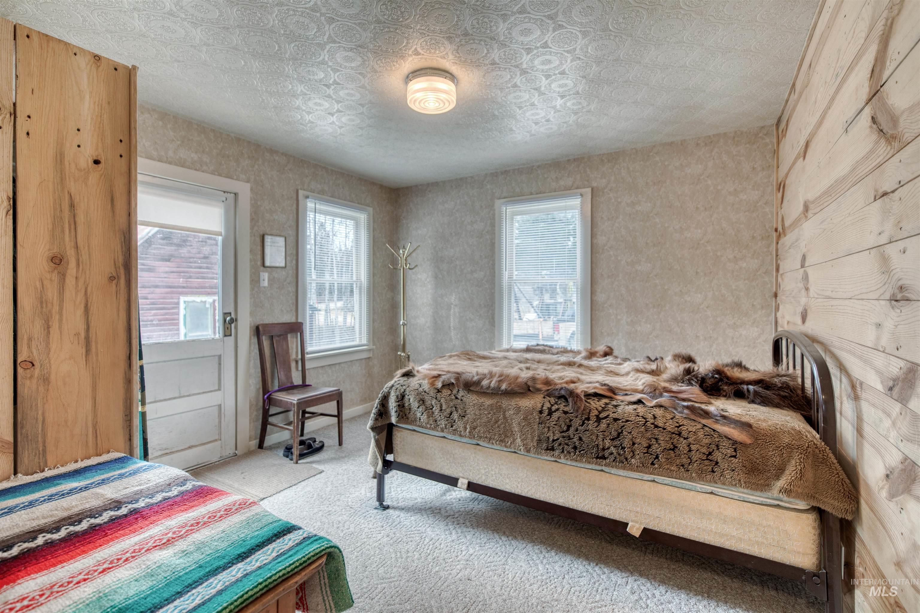 205 Standifer St, Placerville, Idaho 83666-4019, 2 Bedrooms, 1 Bathroom, Residential For Sale, Price $177,000, 98977023