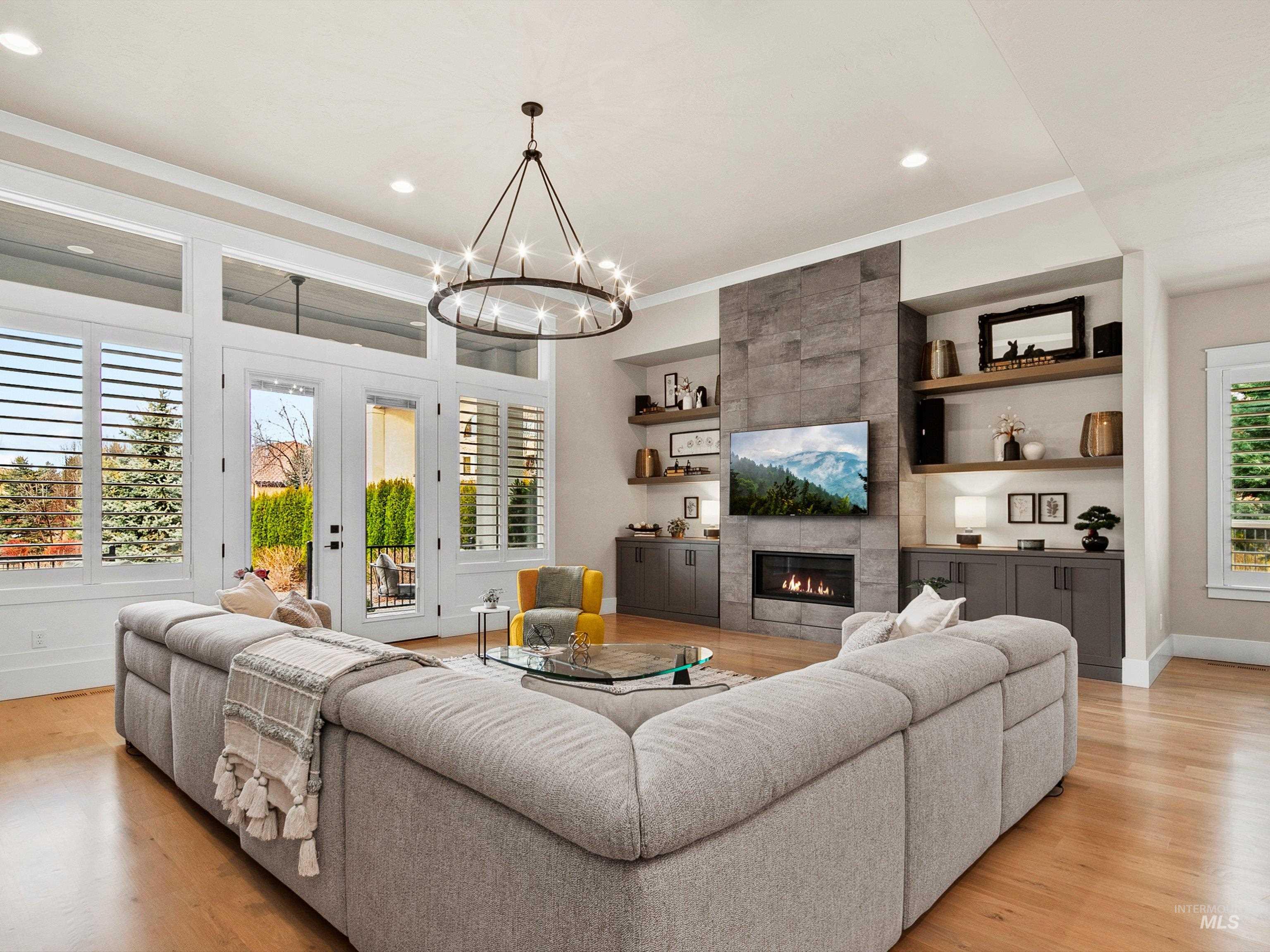 1302 W Peak Bello St., Eagle, Idaho 83616, 3 Bedrooms, 2.5 Bathrooms, Residential For Sale, Price $1,139,000, 98977024