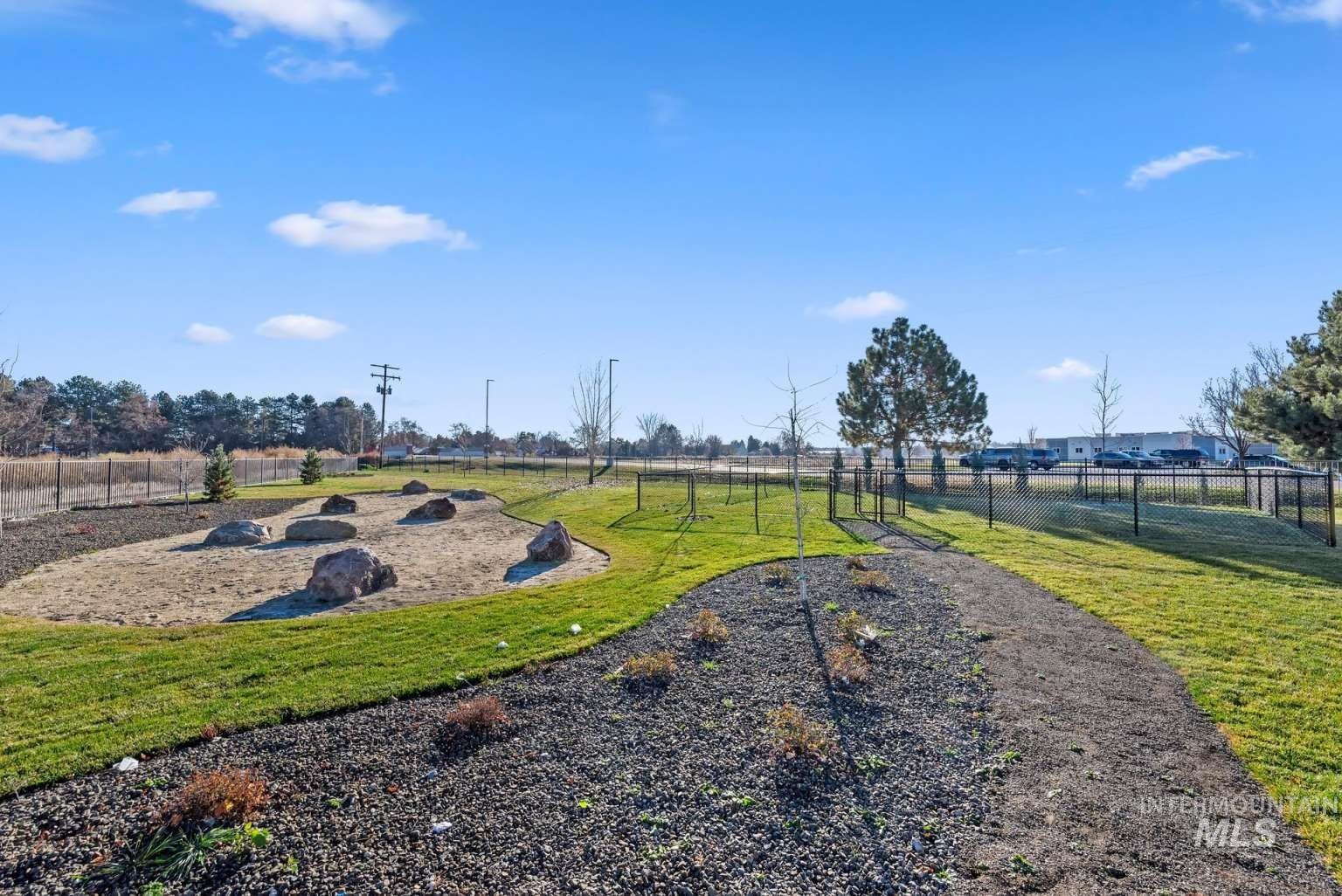 5688 E Surfers Point Ln, Nampa, Idaho 83687, 3 Bedrooms, 2.5 Bathrooms, Residential Income For Sale, Price $1,095,000,MLS 98977025