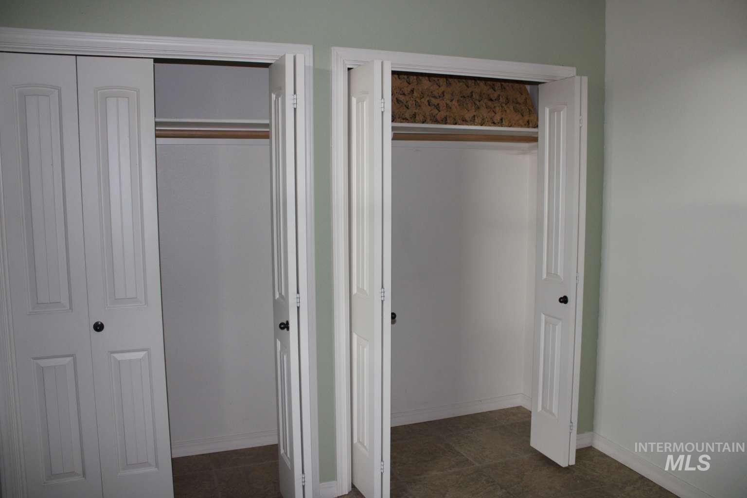 1422 River View Ln, Buhl, Idaho 83316, 4 Bedrooms, 3.5 Bathrooms, Residential For Sale, Price $879,990, 98977026