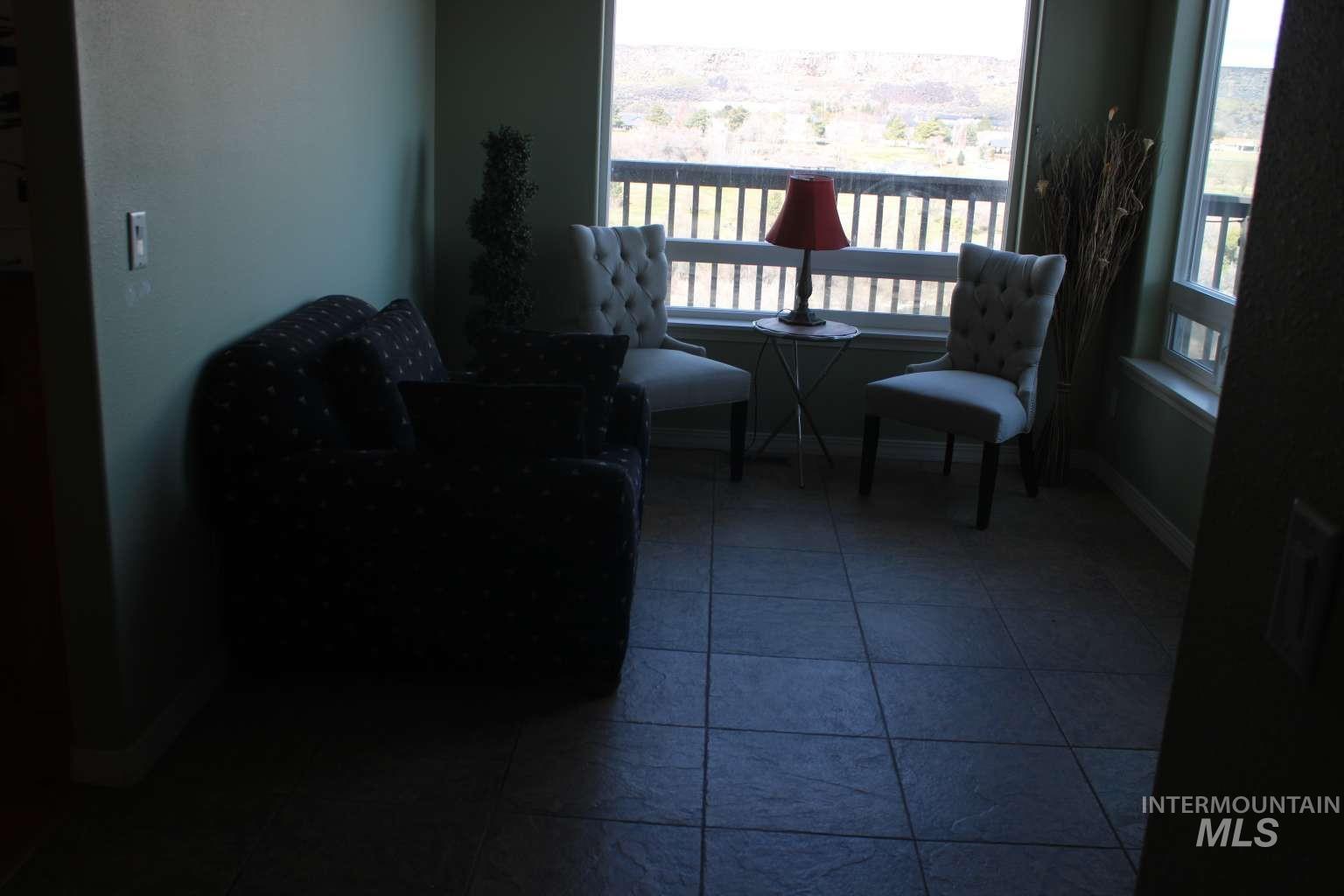 1422 River View Ln, Buhl, Idaho 83316, 4 Bedrooms, 3.5 Bathrooms, Residential For Sale, Price $879,990, 98977026