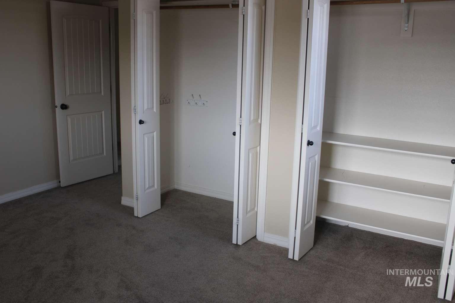 1422 River View Ln, Buhl, Idaho 83316, 4 Bedrooms, 3.5 Bathrooms, Residential For Sale, Price $879,990, 98977026