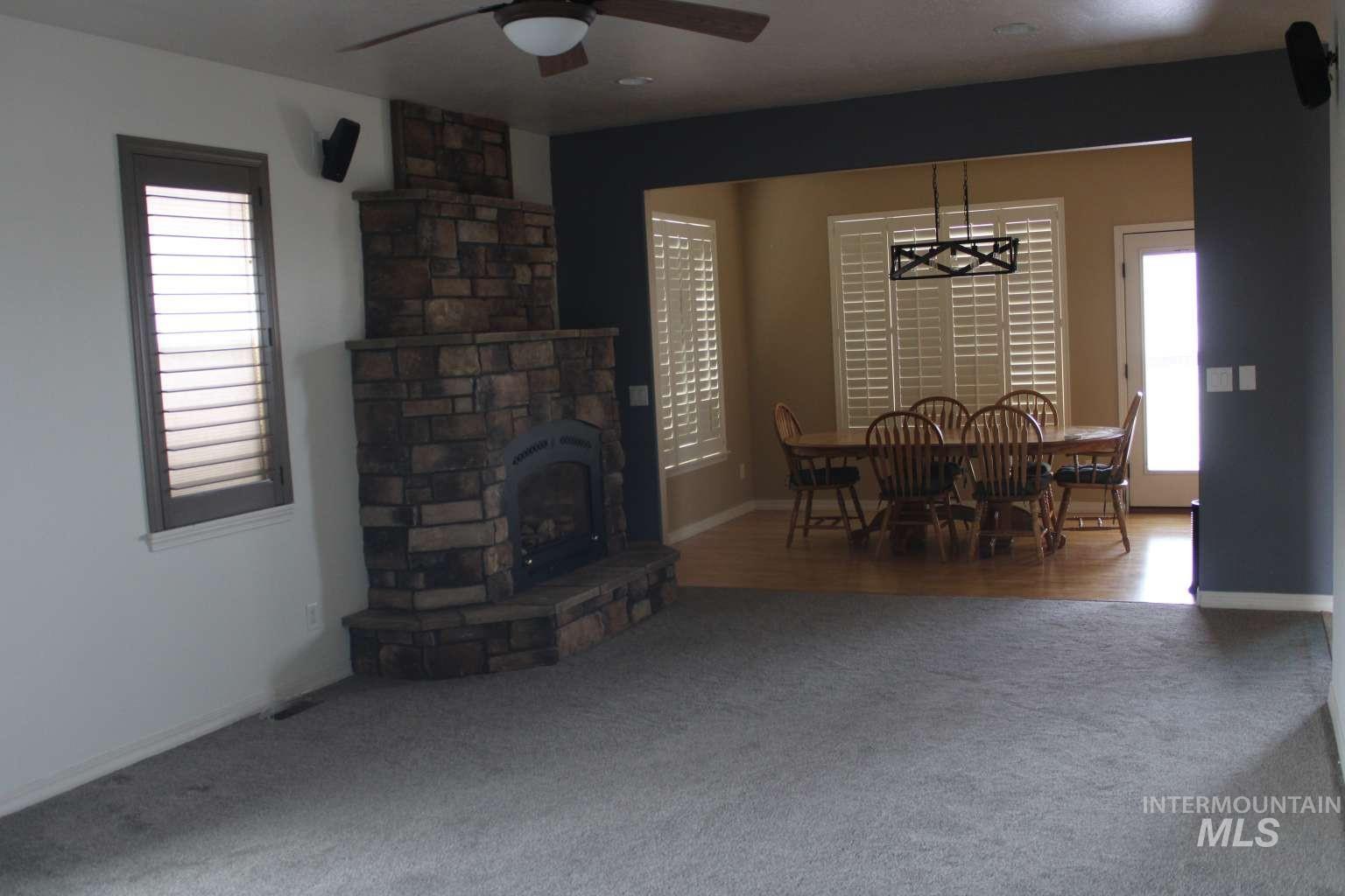 1422 River View Ln, Buhl, Idaho 83316, 4 Bedrooms, 3.5 Bathrooms, Residential For Sale, Price $879,990, 98977026