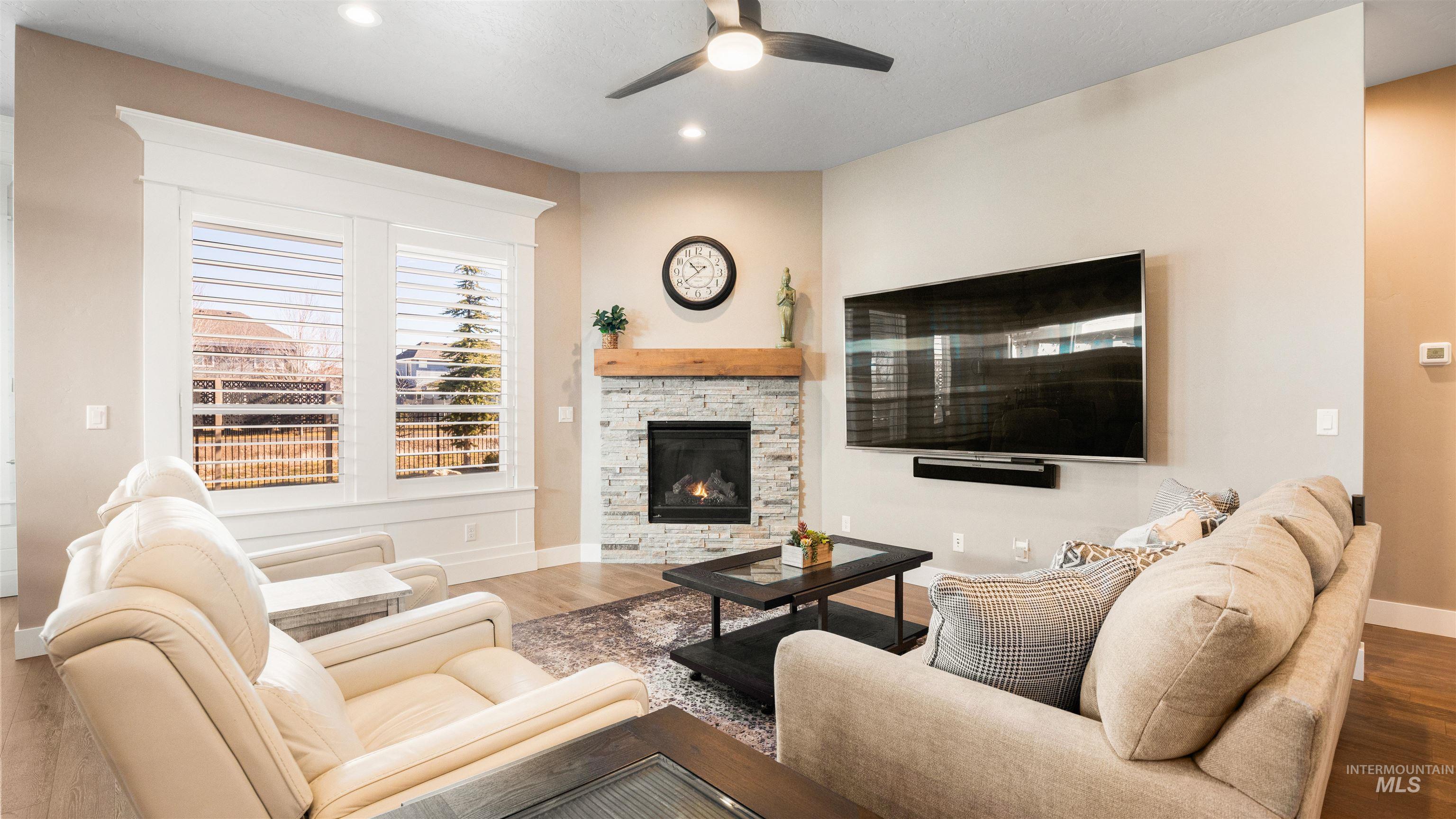 4676 S Abbot, Meridian, Idaho 83642, 3 Bedrooms, 2 Bathrooms, Residential For Sale, Price $699,999,MLS 98977027