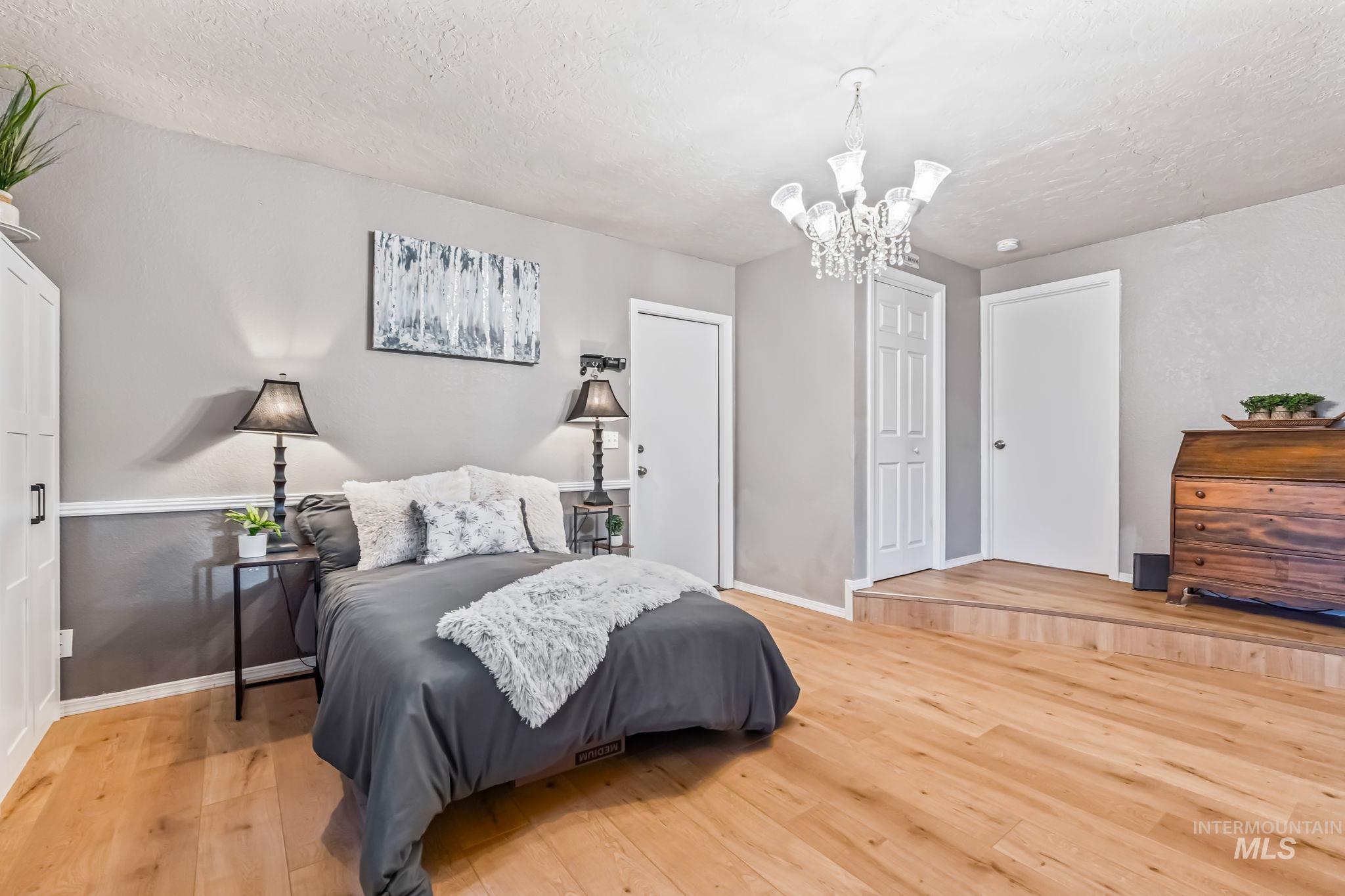 2828 W Leroy Ct, Meridian, Idaho 83642, 3 Bedrooms, 2 Bathrooms, Residential For Sale, Price $440,000,MLS 98977029