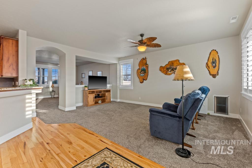 1883 N Prairie Wind, Middleton, Idaho 83644, 4 Bedrooms, 2 Bathrooms, Residential For Sale, Price $599,900,MLS 98977030