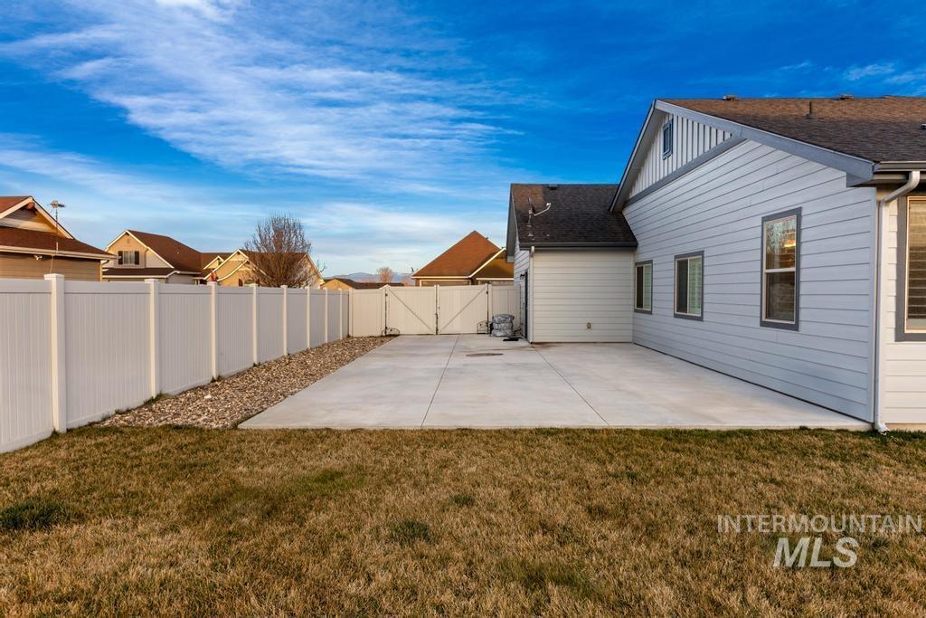 1883 N Prairie Wind, Middleton, Idaho 83644, 4 Bedrooms, 2 Bathrooms, Residential For Sale, Price $599,900,MLS 98977030