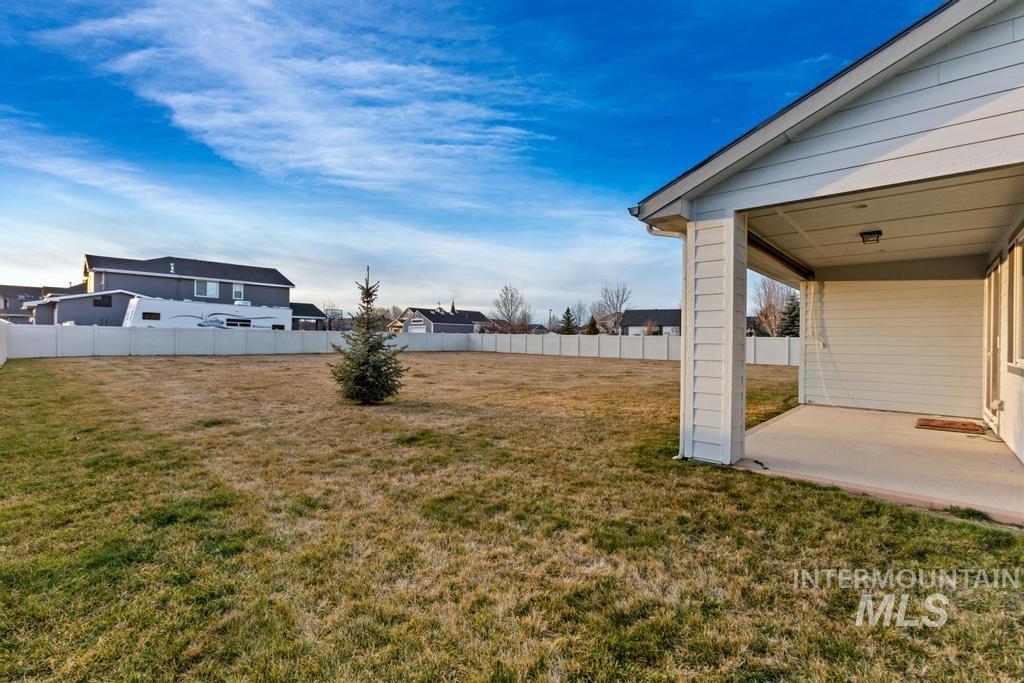 1883 N Prairie Wind, Middleton, Idaho 83644, 4 Bedrooms, 2 Bathrooms, Residential For Sale, Price $599,900,MLS 98977030