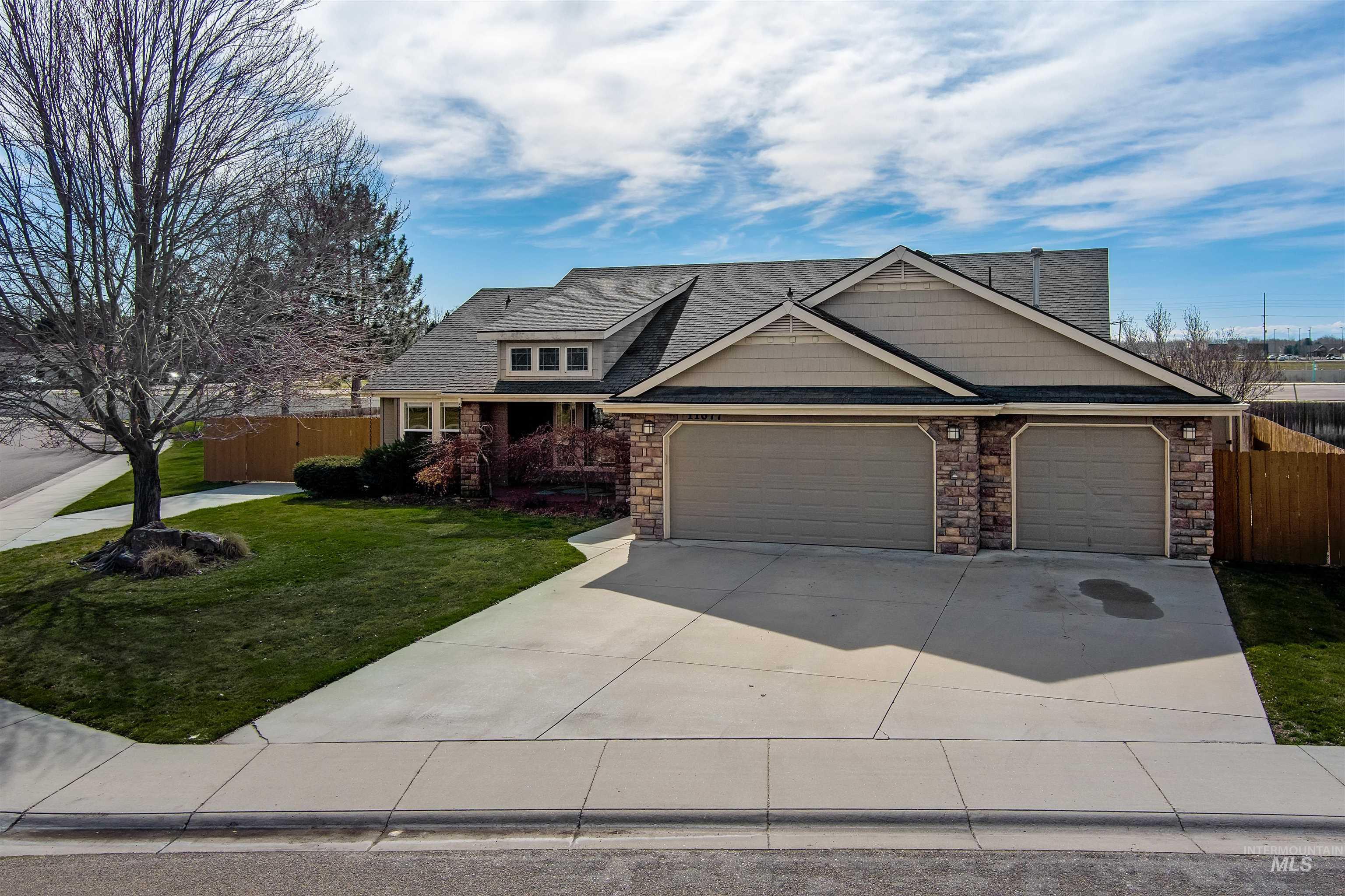 11677 W Gambrell St, Star, Idaho 83669, 3 Bedrooms, 2 Bathrooms, Residential For Sale, Price $509,900,MLS 98977032