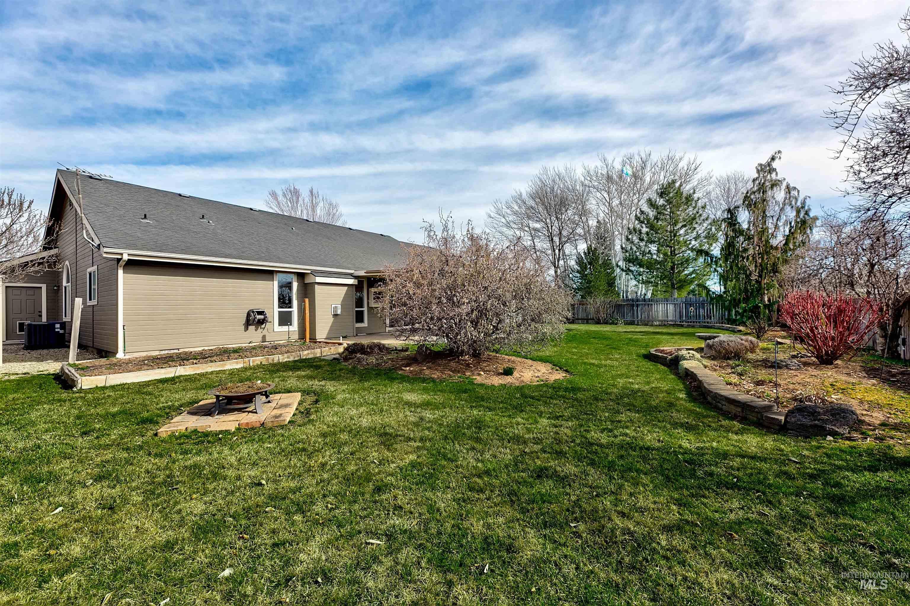 11677 W Gambrell St, Star, Idaho 83669, 3 Bedrooms, 2 Bathrooms, Residential For Sale, Price $509,900,MLS 98977032